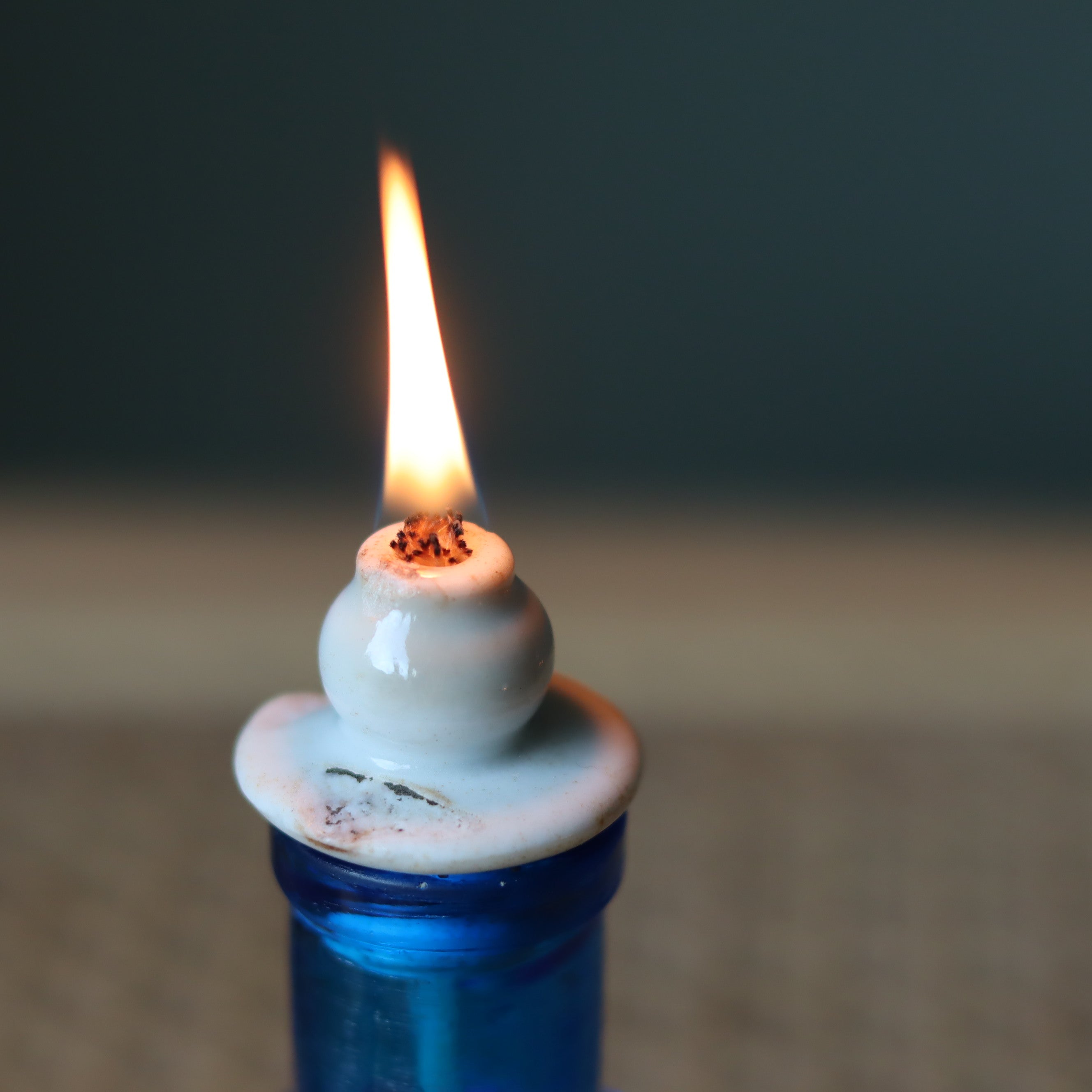 Rare Vintage French Oil Lamp – Blue Glass Bedside Nightlight (1930s–1950s)