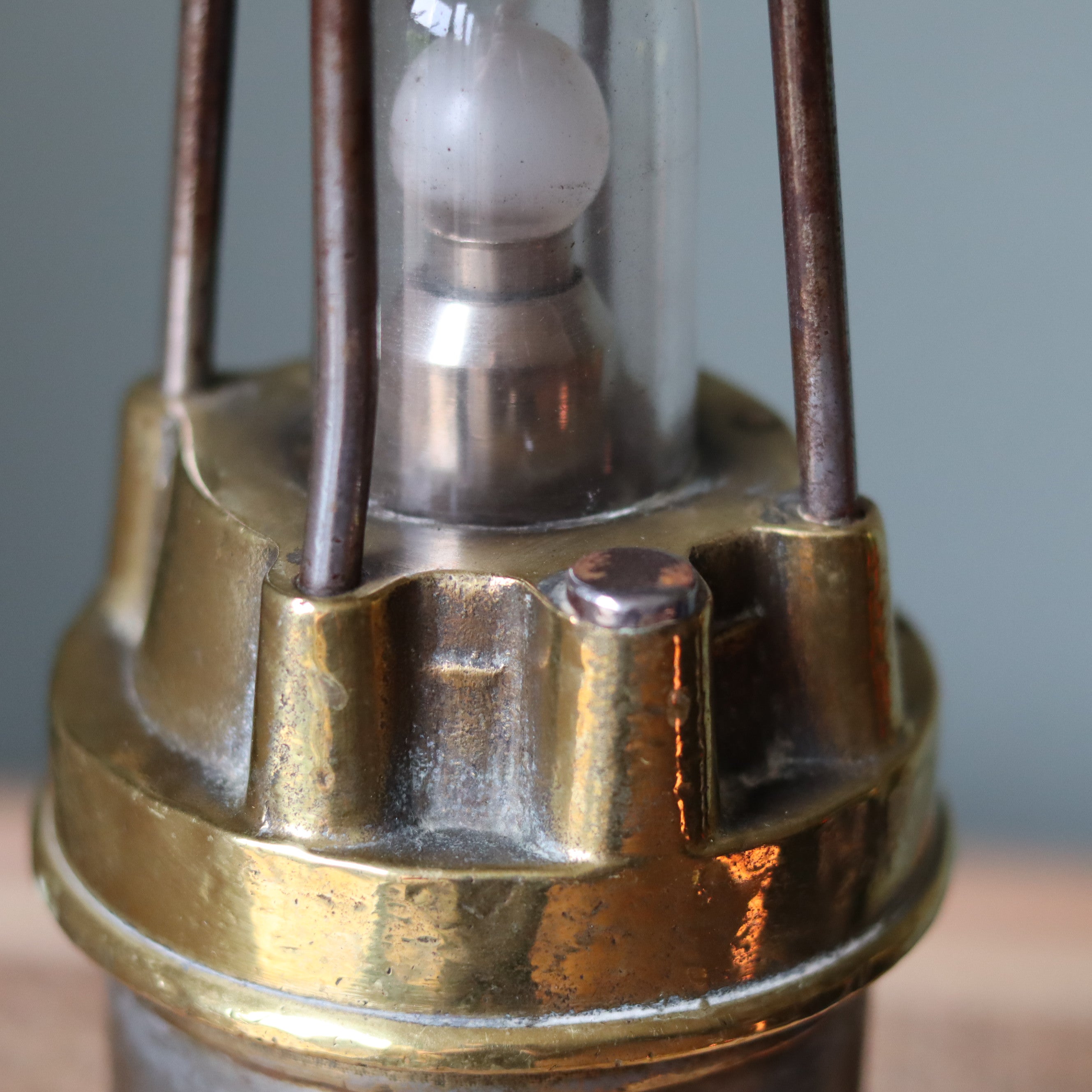 Vintage Mining Lamp – Pot Lamp – Numbered 1350 – Bronze & Steel oil lamp from 1950s–1960s with authentic aged finish