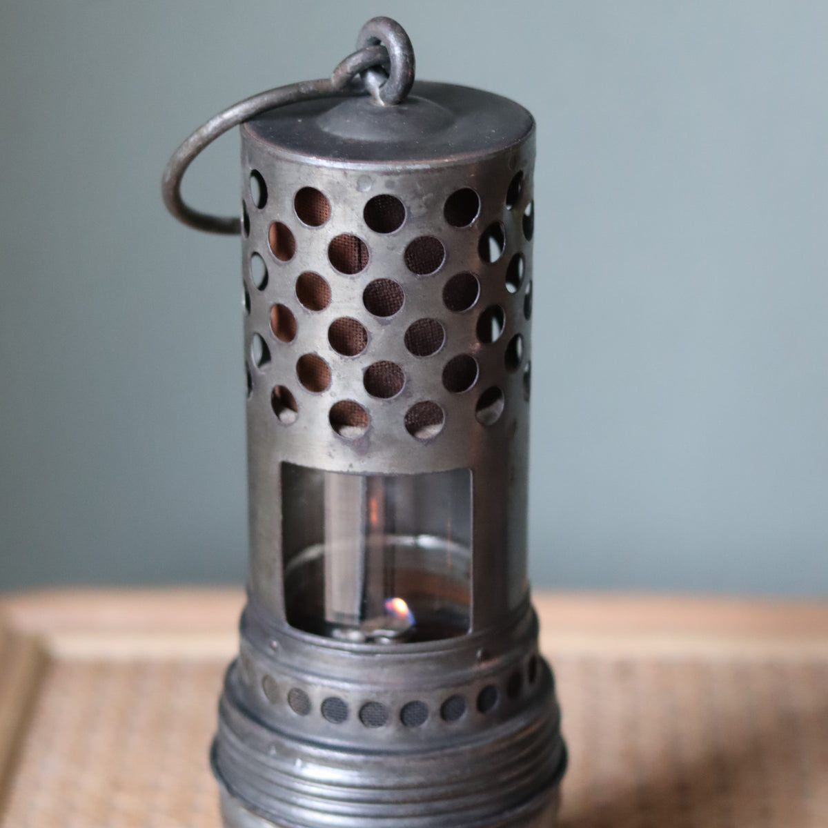 Rare Vintage Lamp – Mining Lamp or Engine Heater Lamp – Numbered 775 – Circa 1940s–1950s metal oil lamp detail