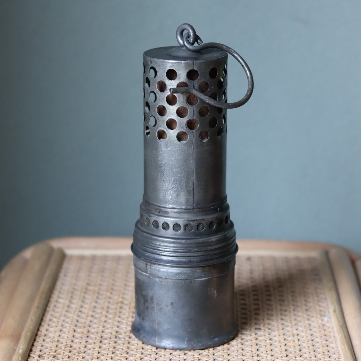 Rare Vintage Lamp – Mining Lamp or Engine Heater Lamp – Numbered 775 – Circa 1940s–1950s heavy oil lamp design