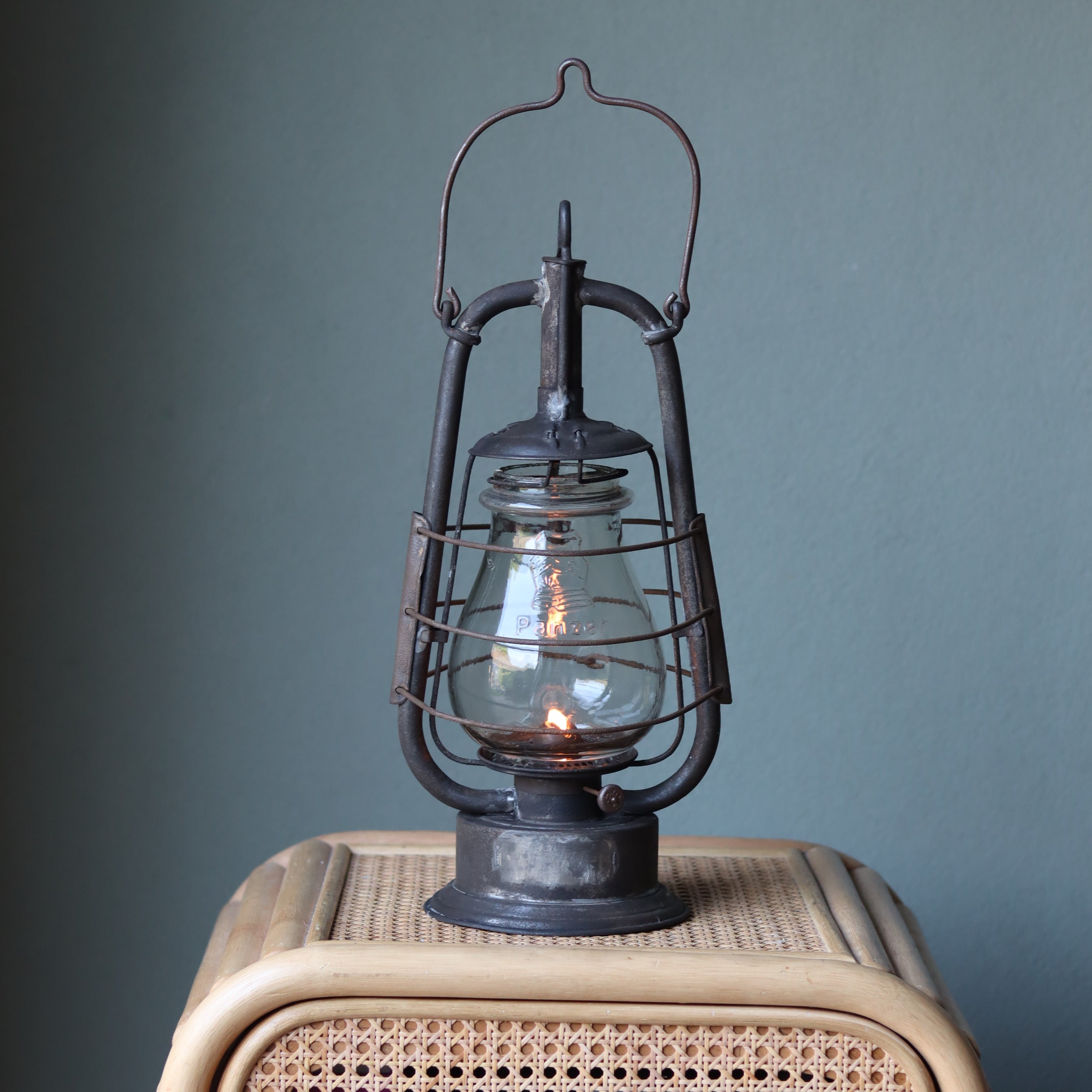 Extremely Rare Vintage German Hurricane Lantern – Kästner & Töbelmann oil lamp with Original Marked Tulip Glass circa 1895–1905