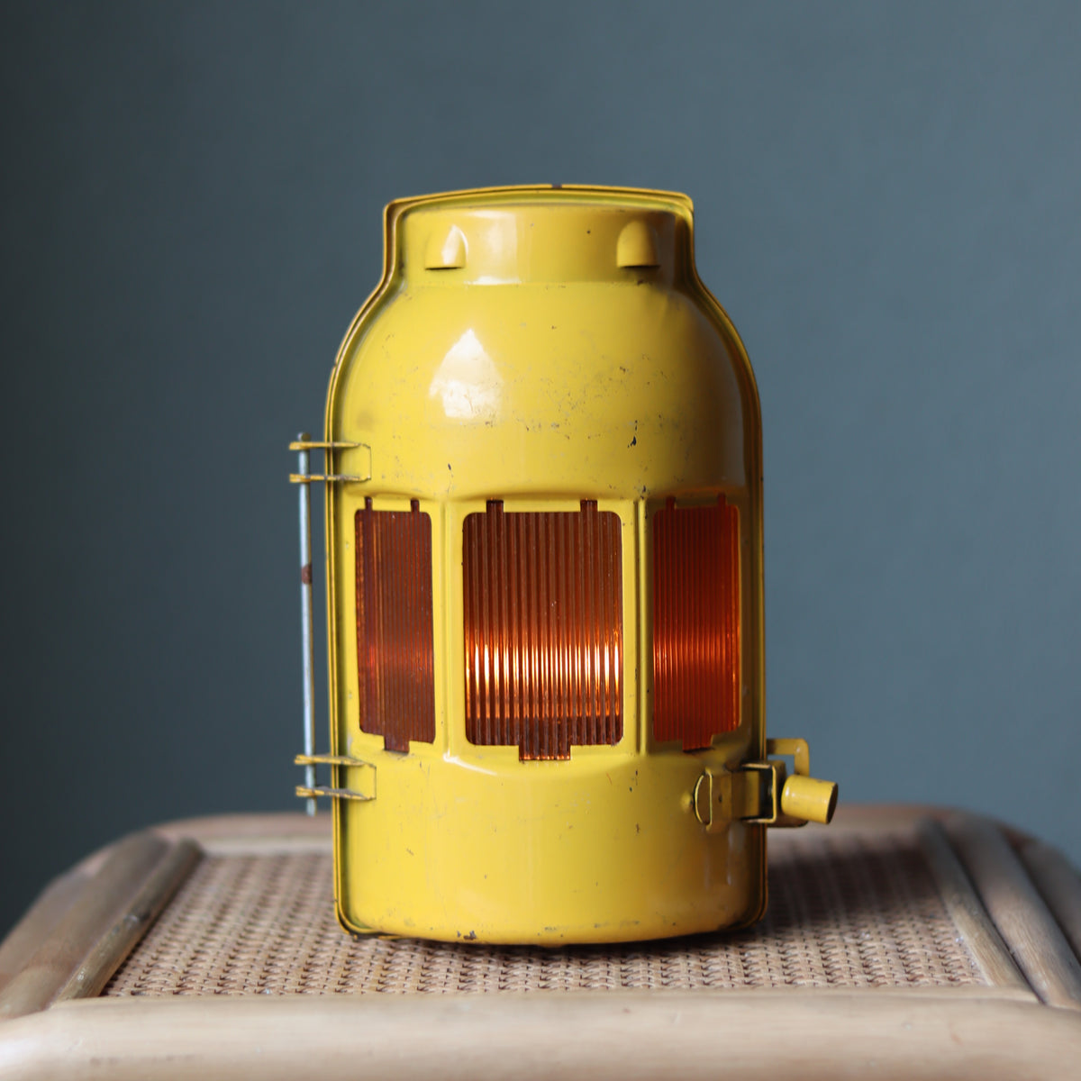 Vintage Feuerhand Yellow Roadwork Lantern – Tealight Safety Lamp (1960s/70s) in yellow with orange glass panels oil lamp