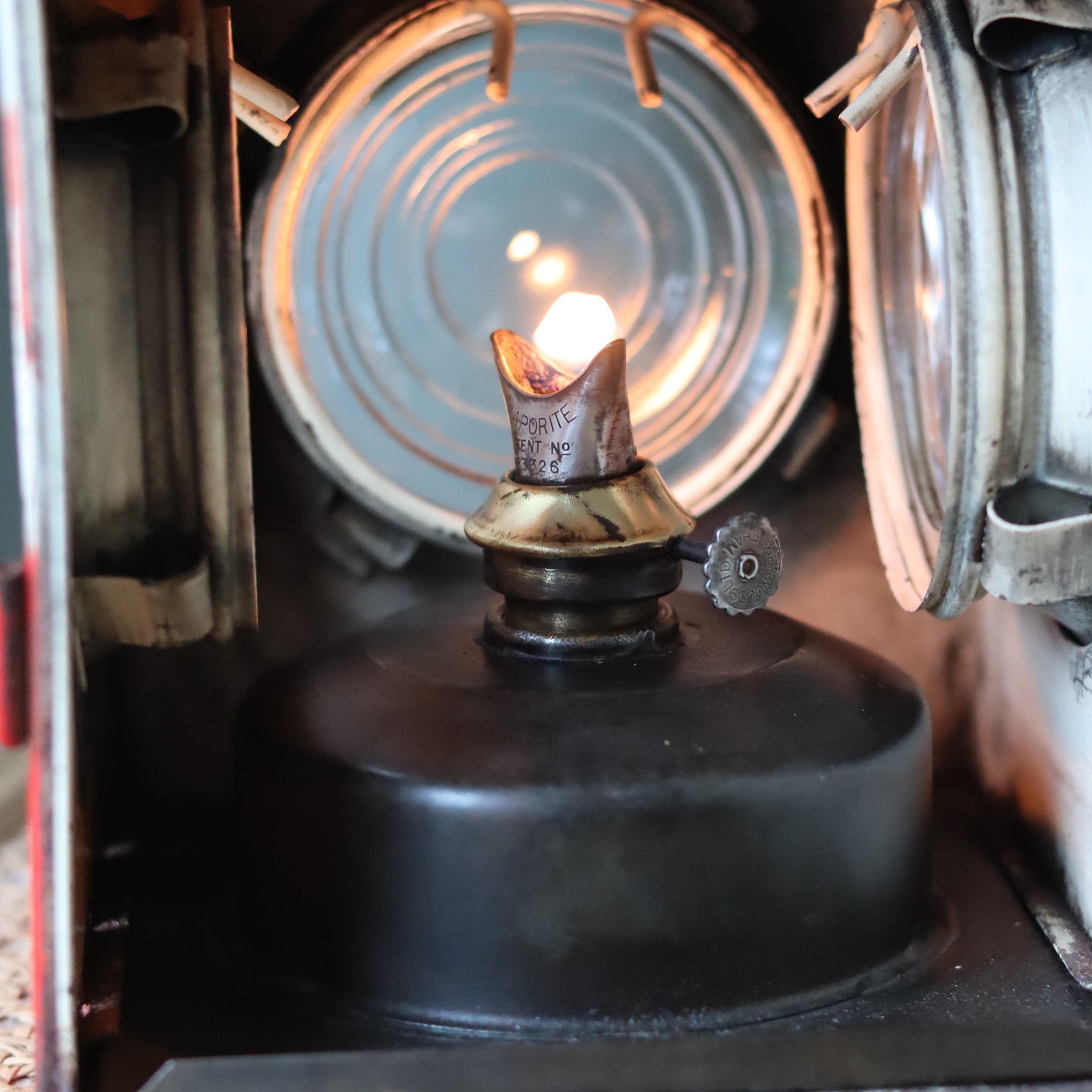 Vintage Roadwork Oil Lamp – A. Sartorius Wuppertal with Fishtail Burner (1960s) lit close-up detail