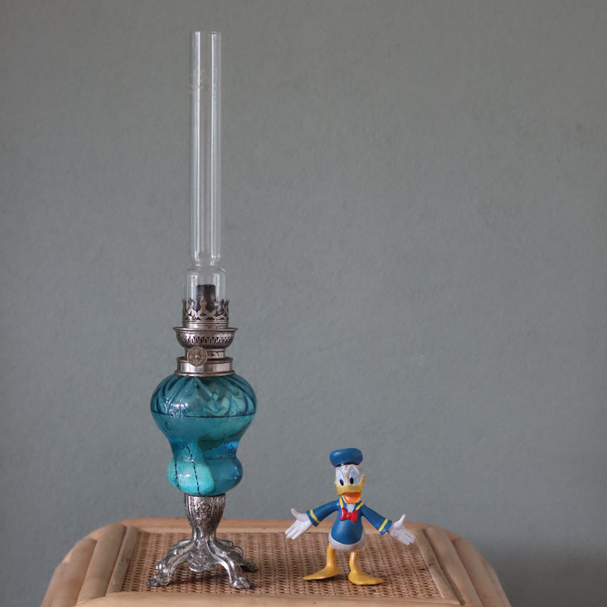 Rare Vintage French Oil Lamp – SI Paris Burner – Chrome Base & Blue Glass Reservoir – 1930s with ornate detailing and glass chimney