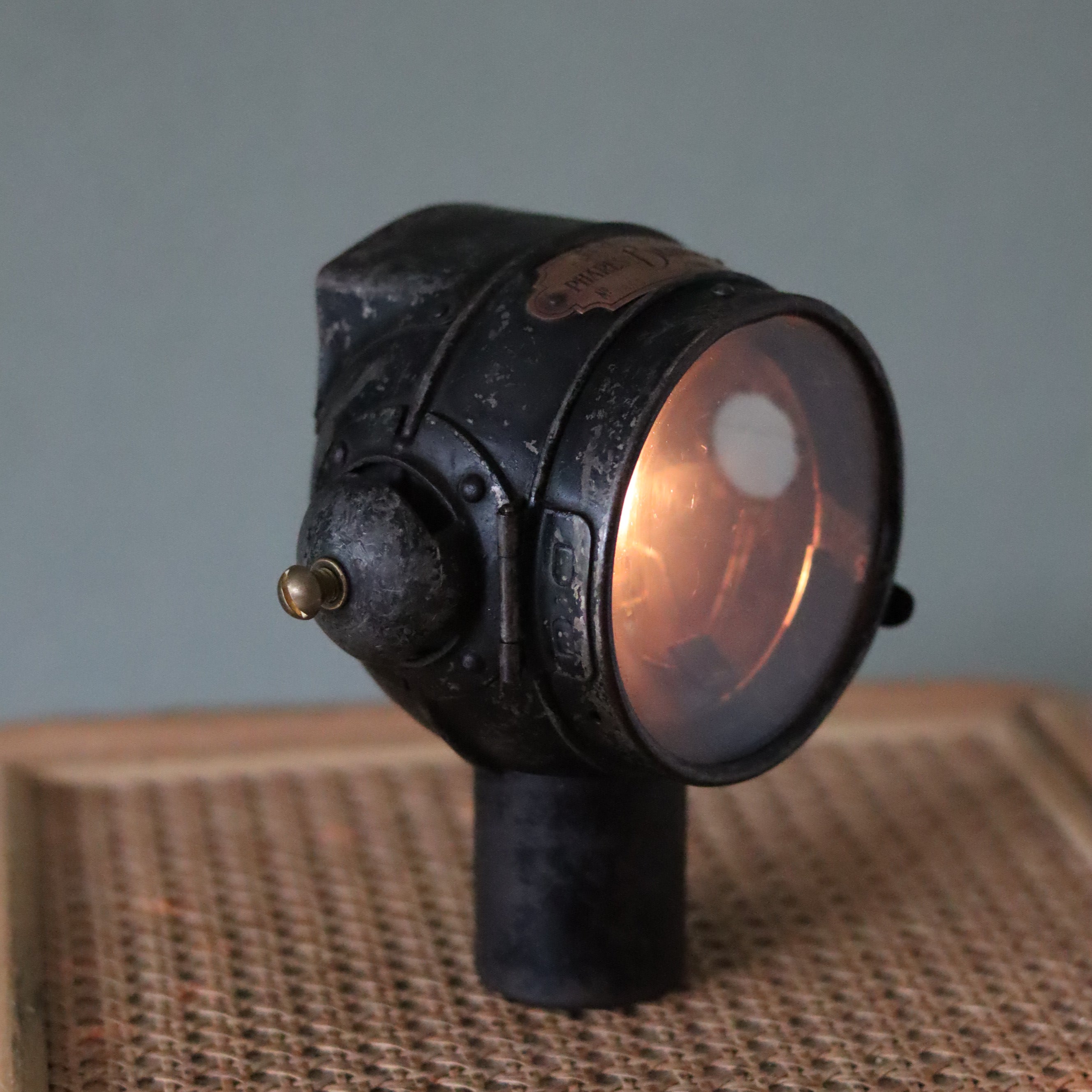 Rare Antique Car Headlamp – “Les Vestales” Phares Besnard Paris Circa 1910–1920 oil lamp with vintage patina and glass lens