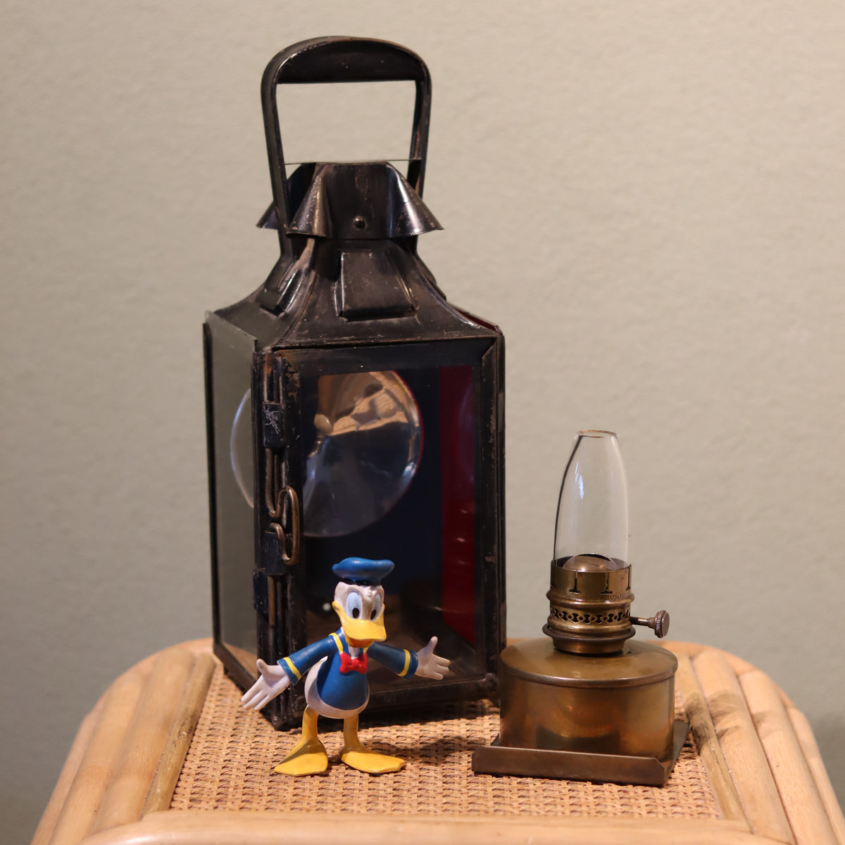 Rare Antique Railway Signal Lamp – Poyard à Paris, complete functional oil lamp with brass base and glass chimney circa 1920–1930
