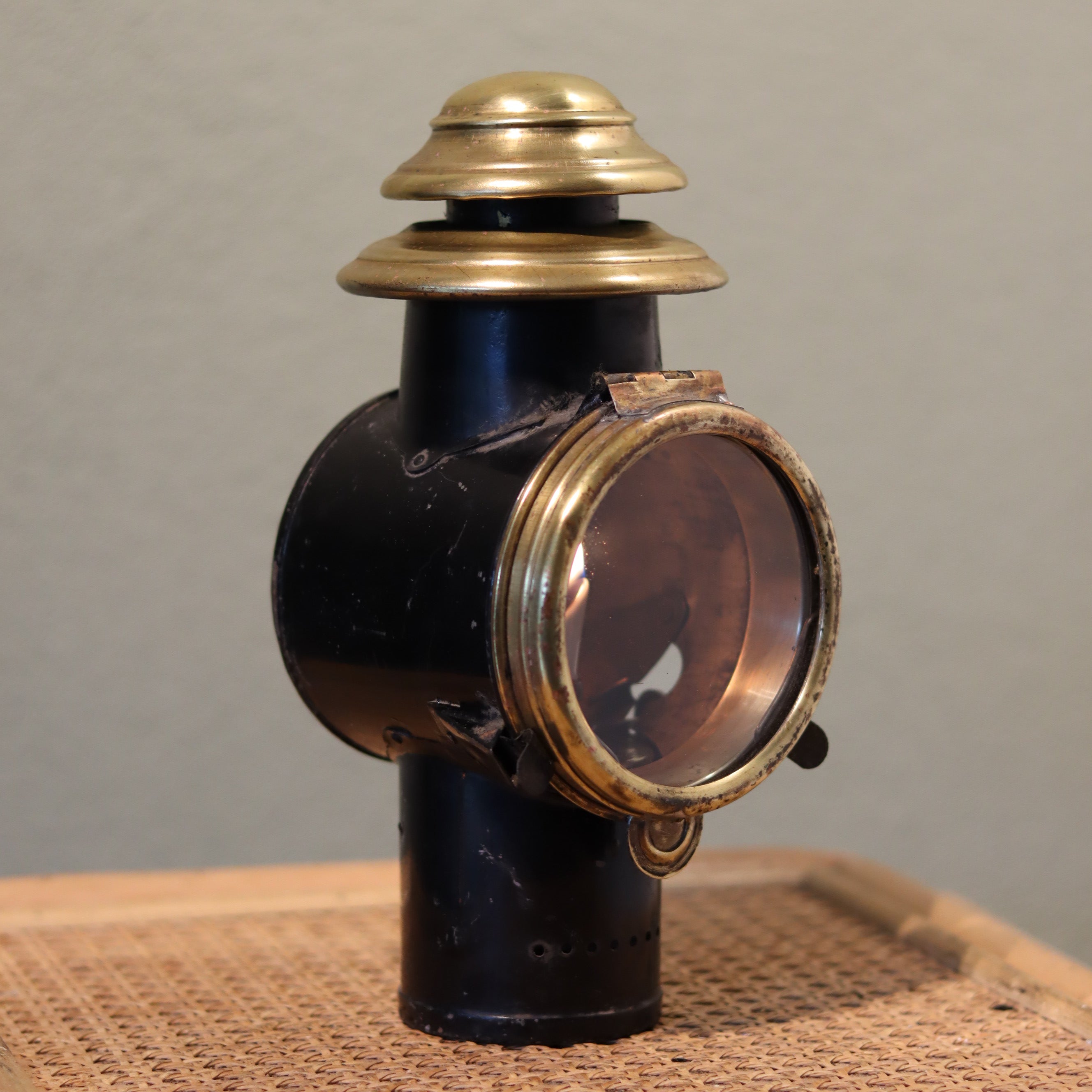 Antique Automobile Headlamp – Black & Brass with Fishtail Burner (c.1910–1930)