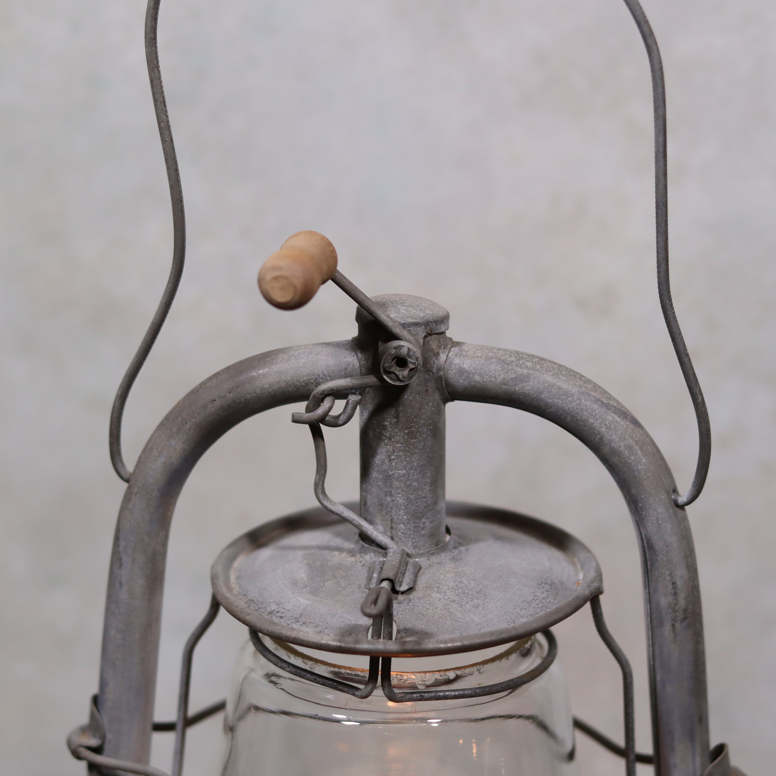 Restored Frowo 420 Storm Lantern – German Vintage Lamp with original marked glass and classic oil lamp design