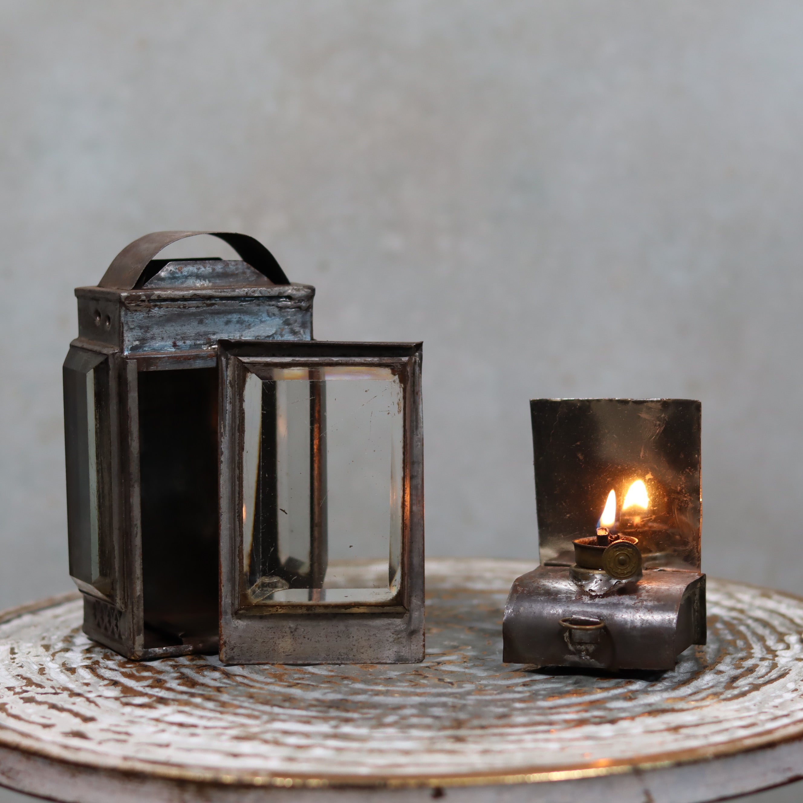 Rare Vintage Oil Lamp – Hand Lantern with wick holder from Thiel & Bardenheuer – Circa 1930