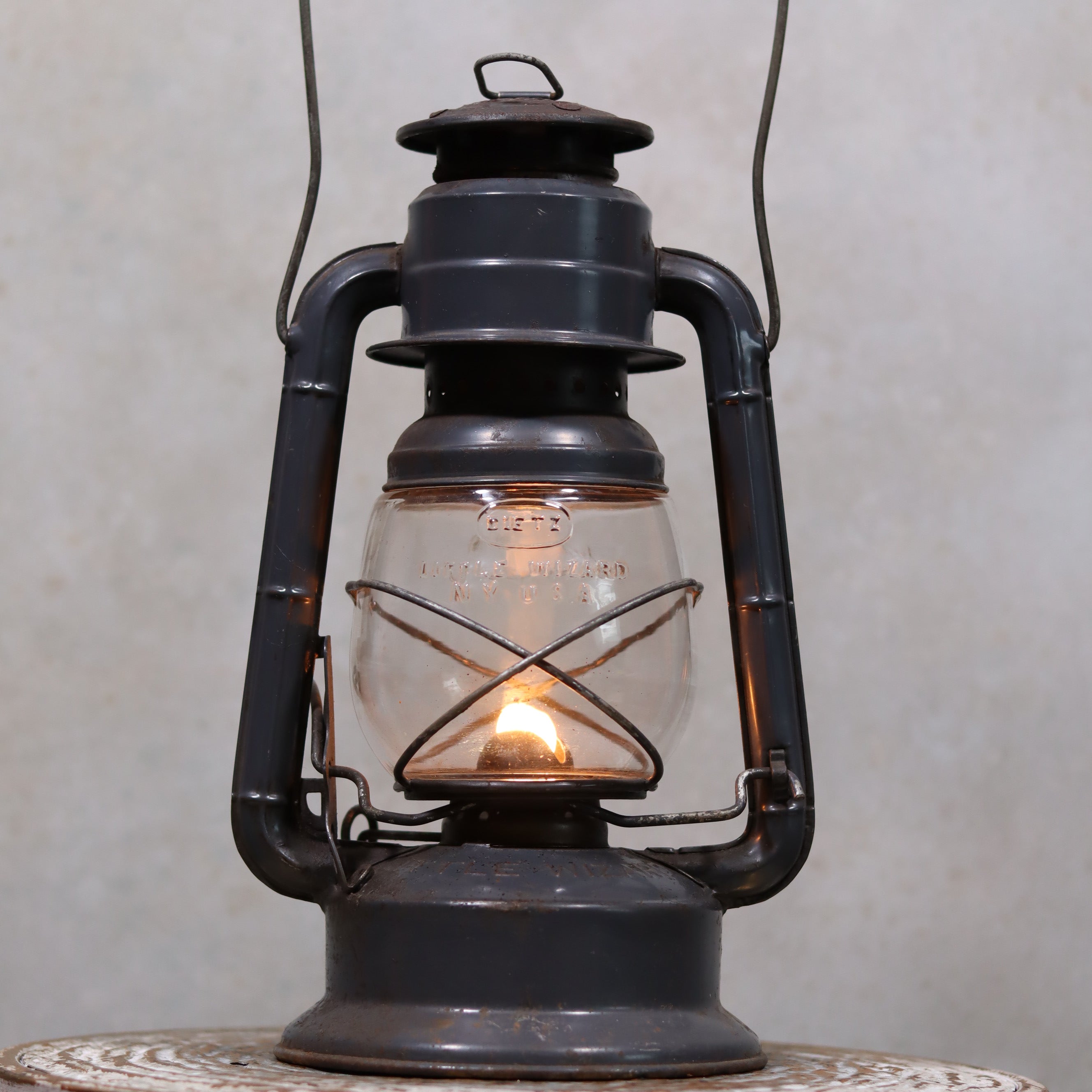 Vintage Dietz Little Wizard Hurricane Lantern – 1950s American Kerosene Lamp
