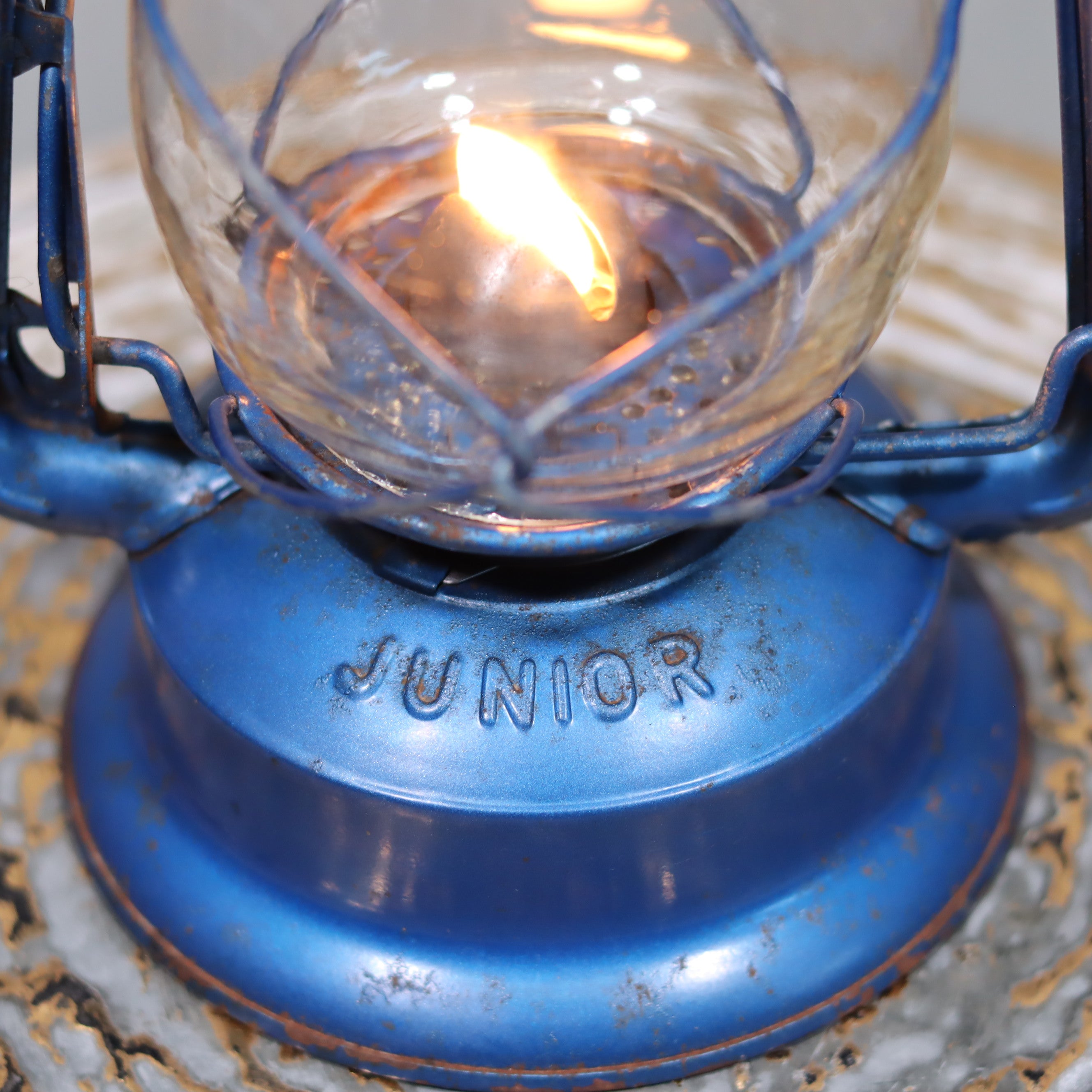 Vintage Dietz Junior Hurricane Lantern – 1970s American Kerosene Lamp
