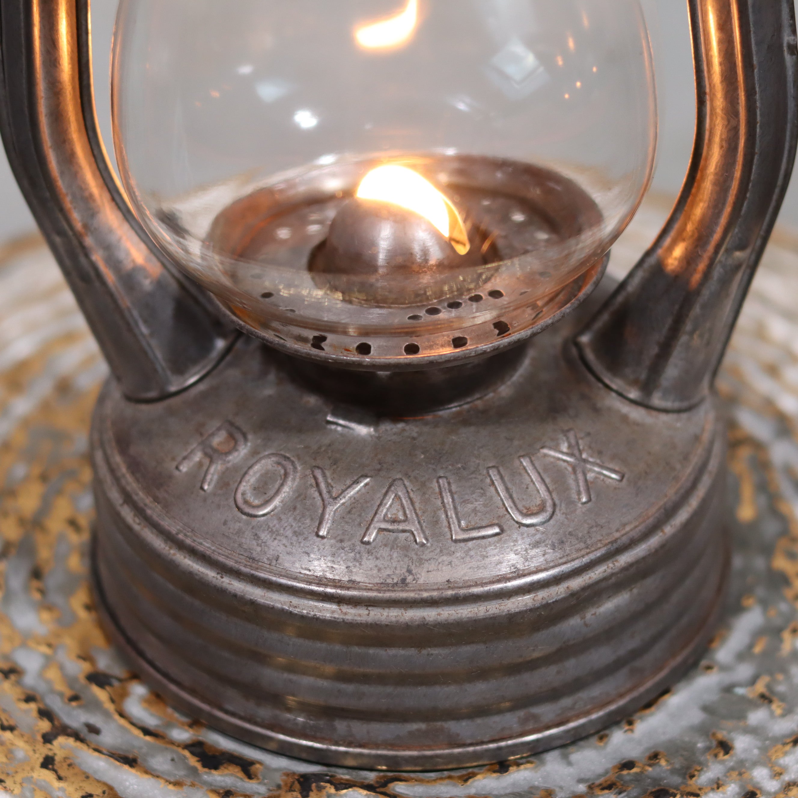 Vintage French Royalux Hurricane Lantern – Glass Lift Mechanism (27 cm) close-up of oil lamp flame and brand engraving