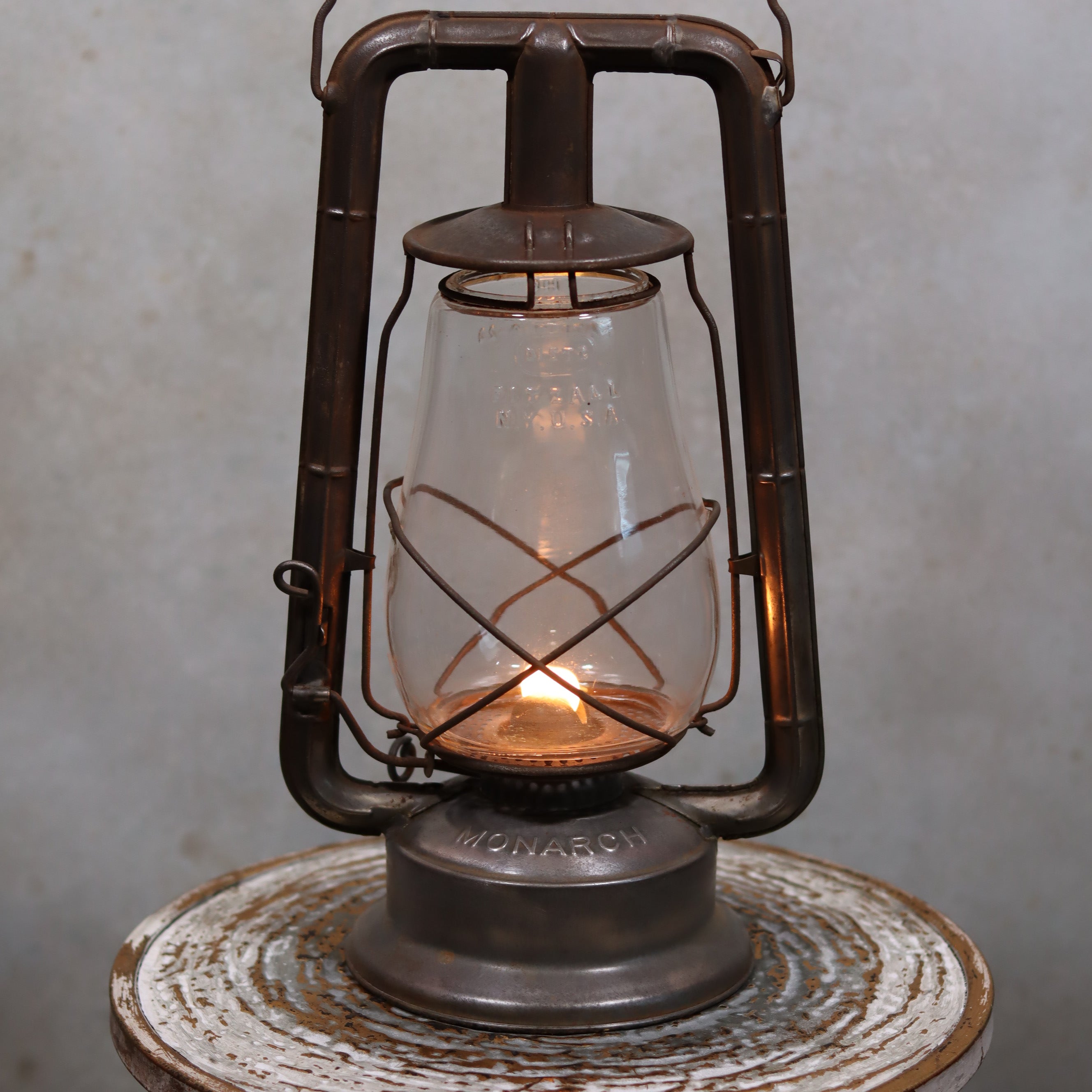 Vintage Dietz Monarch Hurricane Lantern – Made in USA (1920s–1930s)