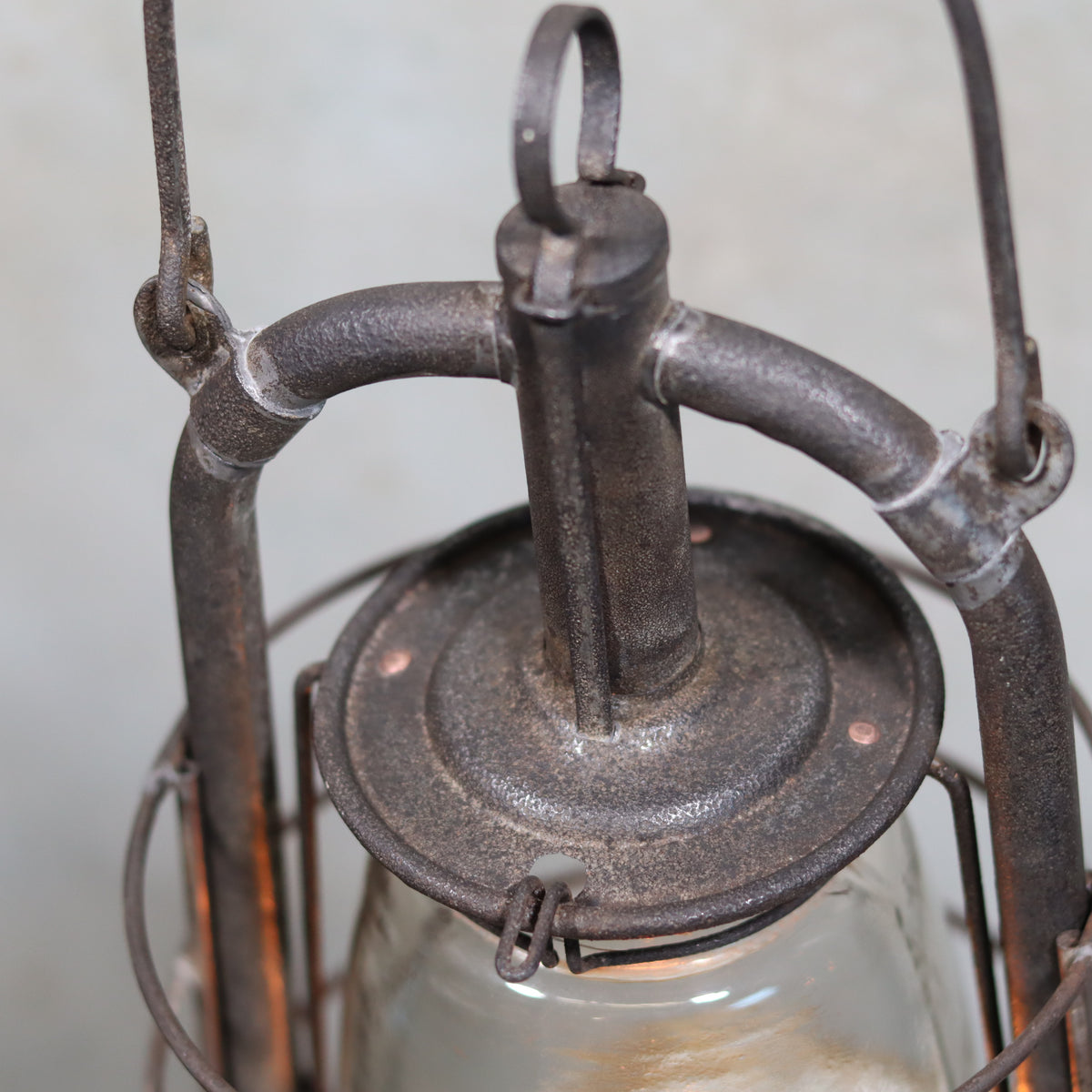 Close-up of Rare Antique Hurricane Lantern – Stübgen & Co, DR Patent 2833 (Circa 1907–1909) oil lamp metal top detail
