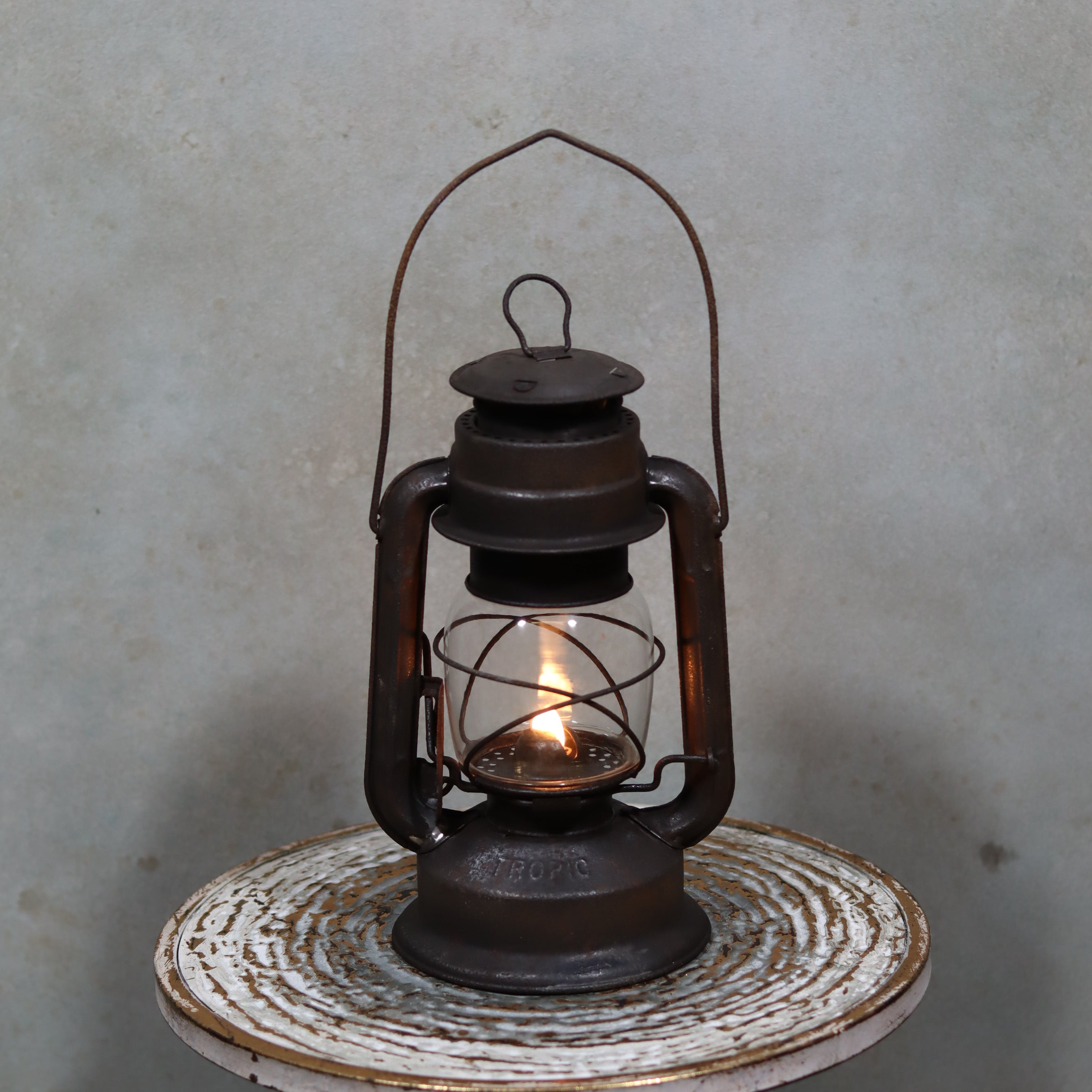 Chalwyn “Tropic” Hurricane Lantern – Made in England (1960s–1970s)