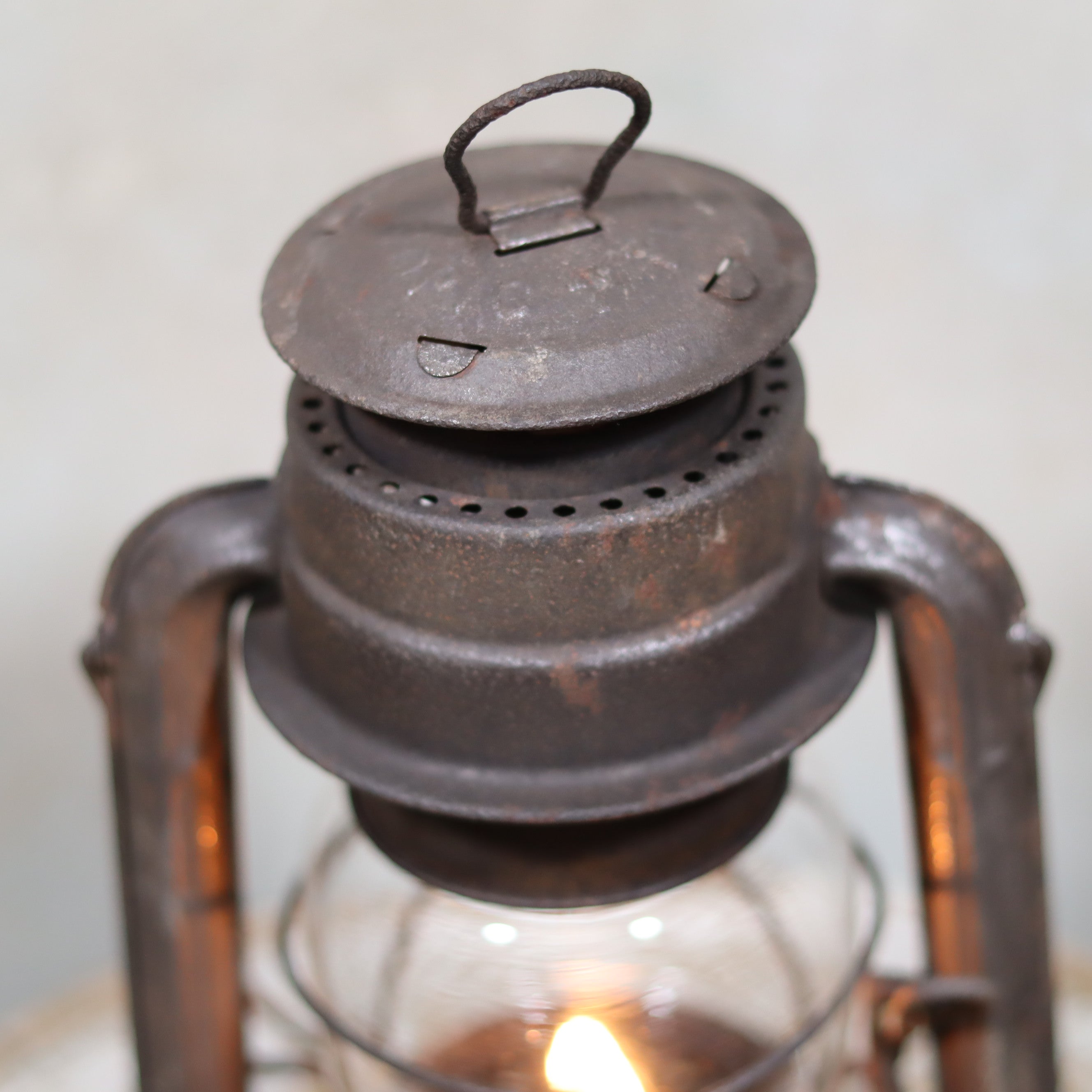 Chalwyn “Tropic” Hurricane Lantern – Made in England (1960s–1970s)