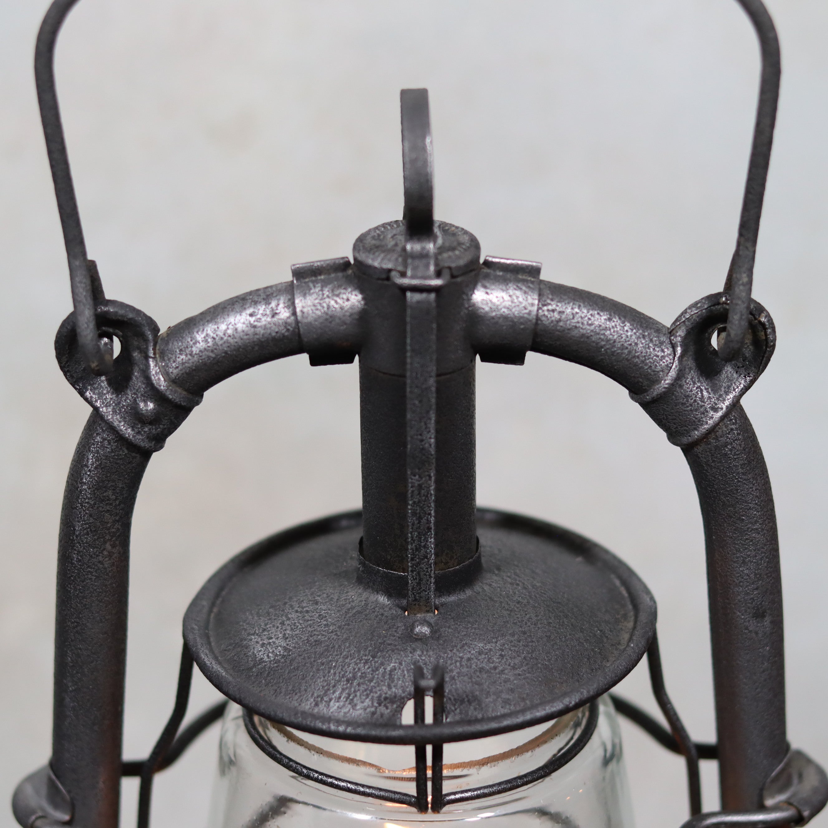 Vintage Feuerhand 201 Hurricane Lantern – Rare Model with Embossed Glass (c.1928–1930)