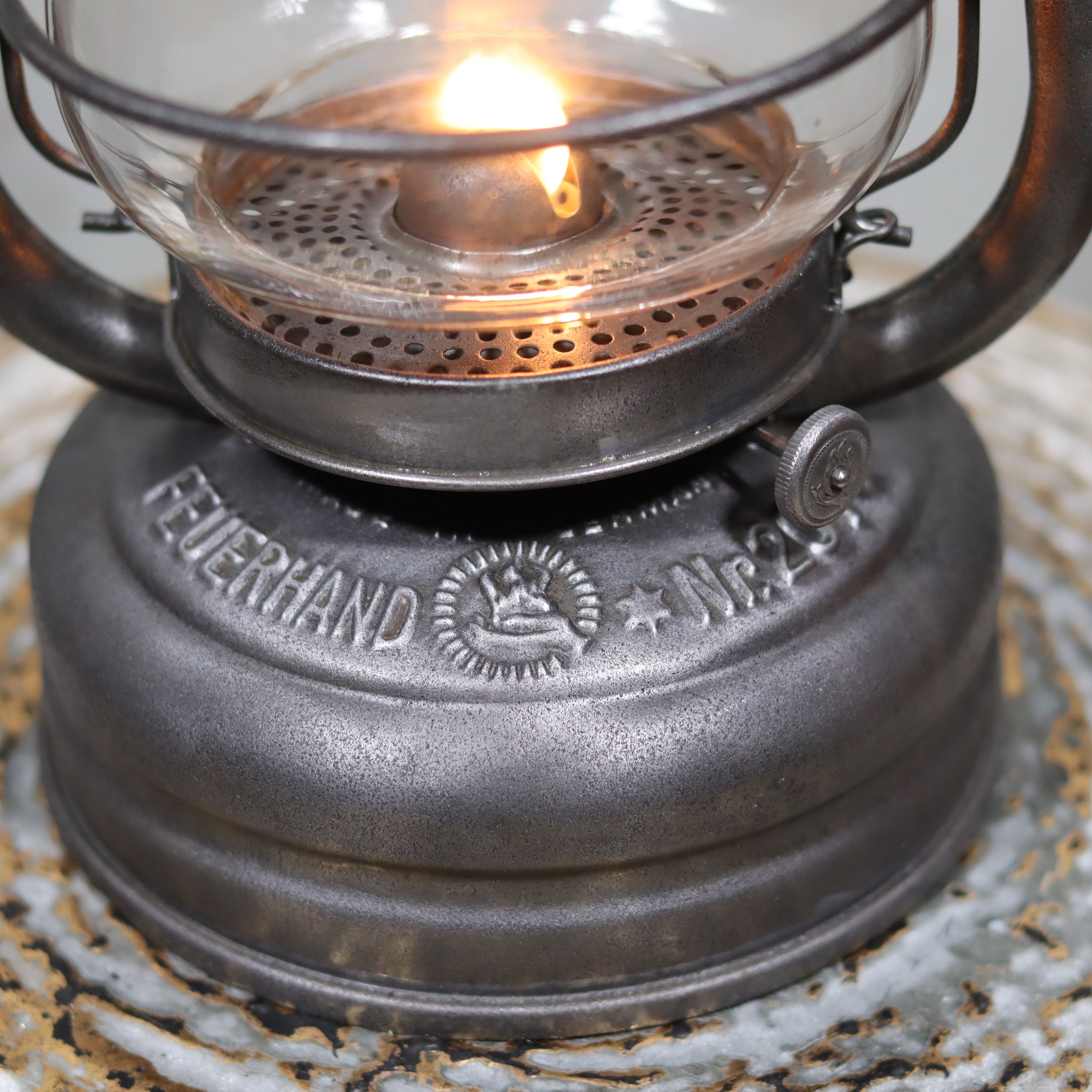 Vintage Feuerhand 201 Hurricane Lantern – Rare Model with Embossed Glass (c.1928–1930)
