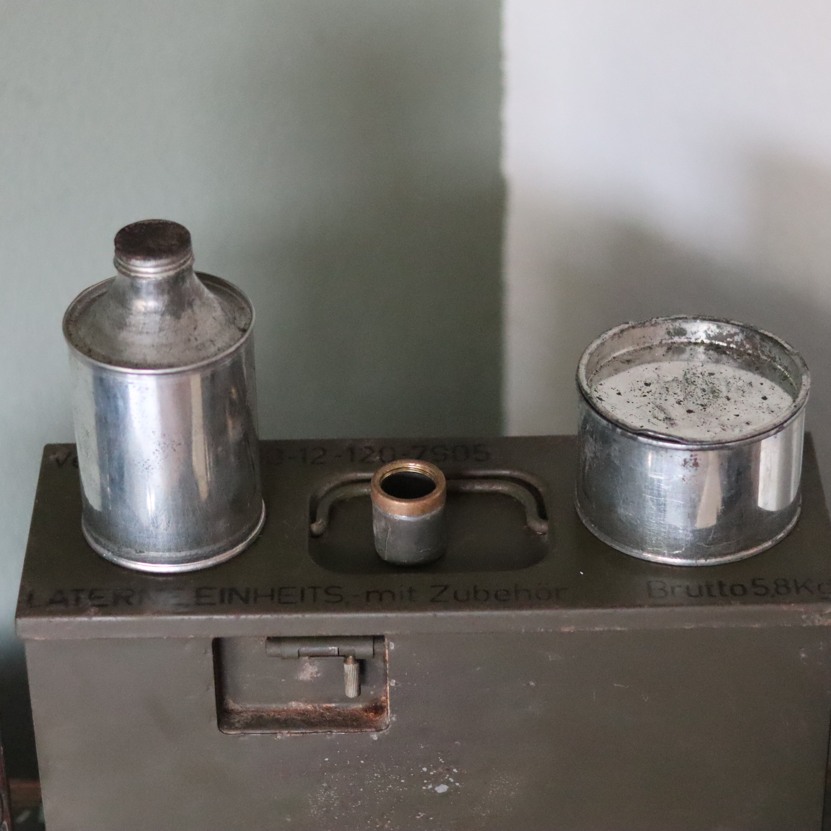 Rare German Military Lantern Set – Einheitslaterne – Multi-Fuel Signal Lamp with Accessories  - BWB(Osmeka, 1960s)