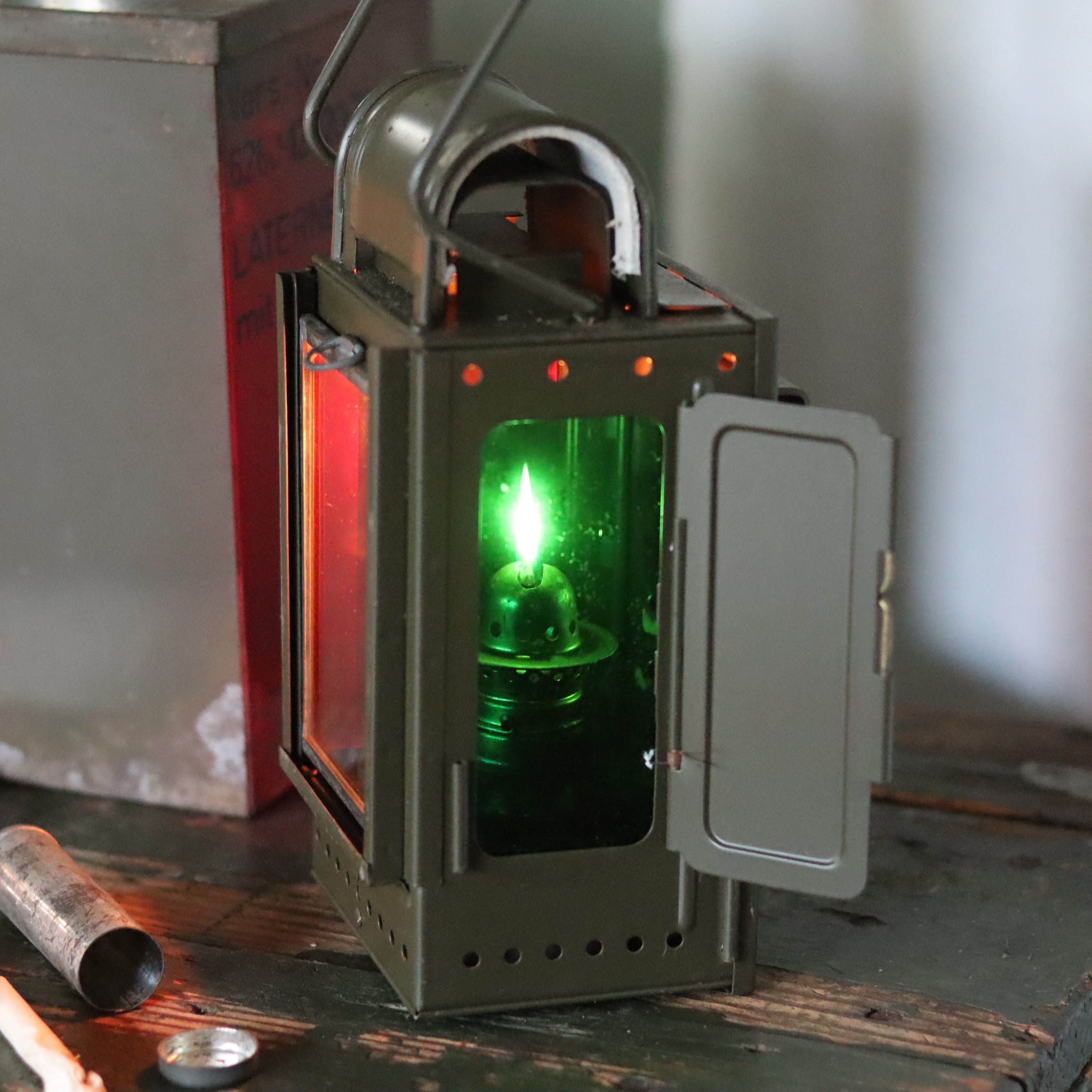 Rare German Military Lantern Set – Einheitslaterne – Multi-Fuel Signal Lamp with Accessories  - BWB(Osmeka, 1960s)