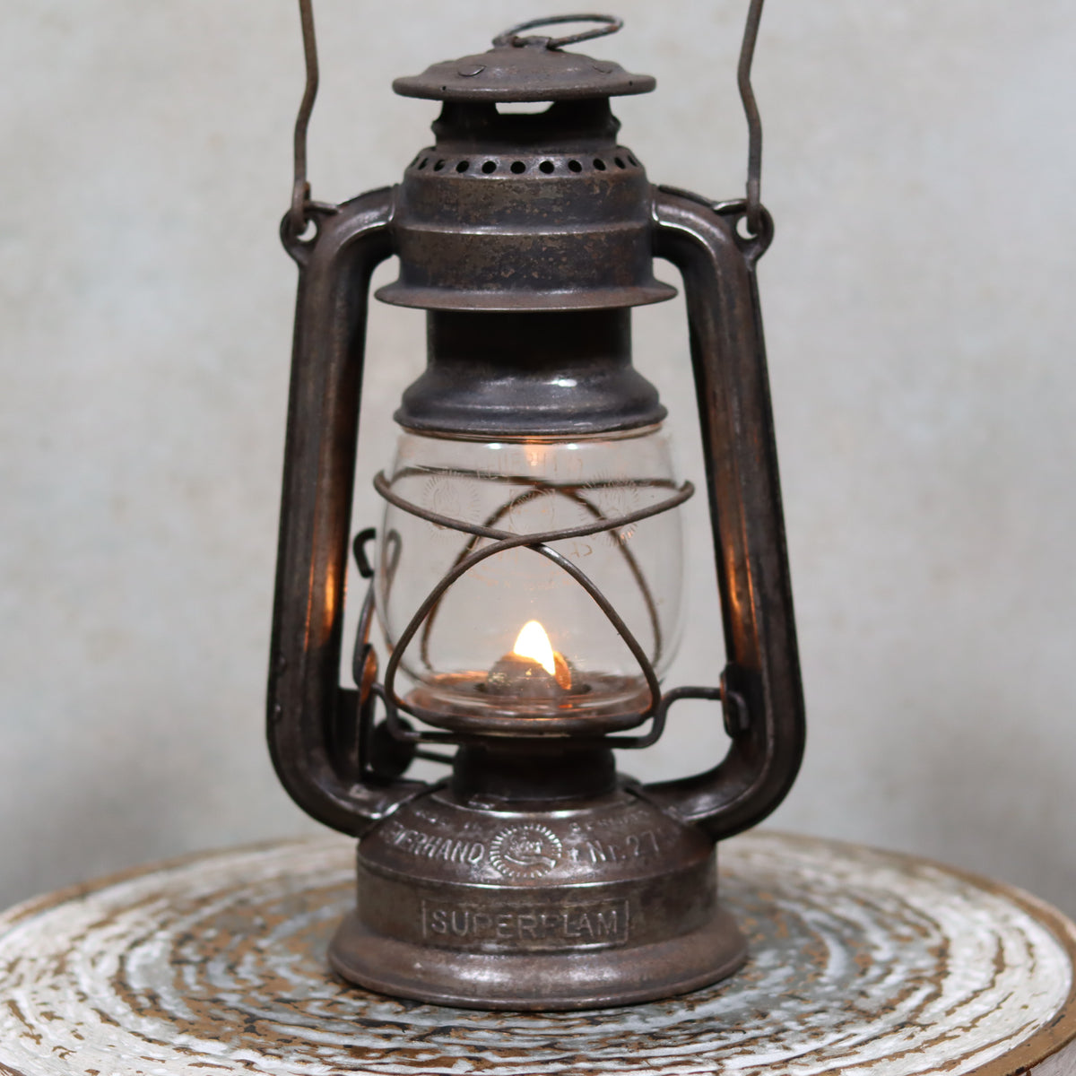Rare Pre-War Storm Lantern – Feuerhand 275 Superflam, 1930s oil lamp with original glass and German marking for French market