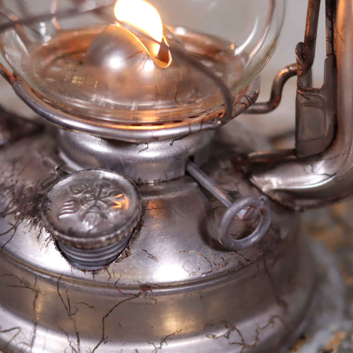 Vintage Czech Storm Lantern – Meva 863 – Made in Czechoslovakia – 1971 – Original Glass oil lamp close-up detail