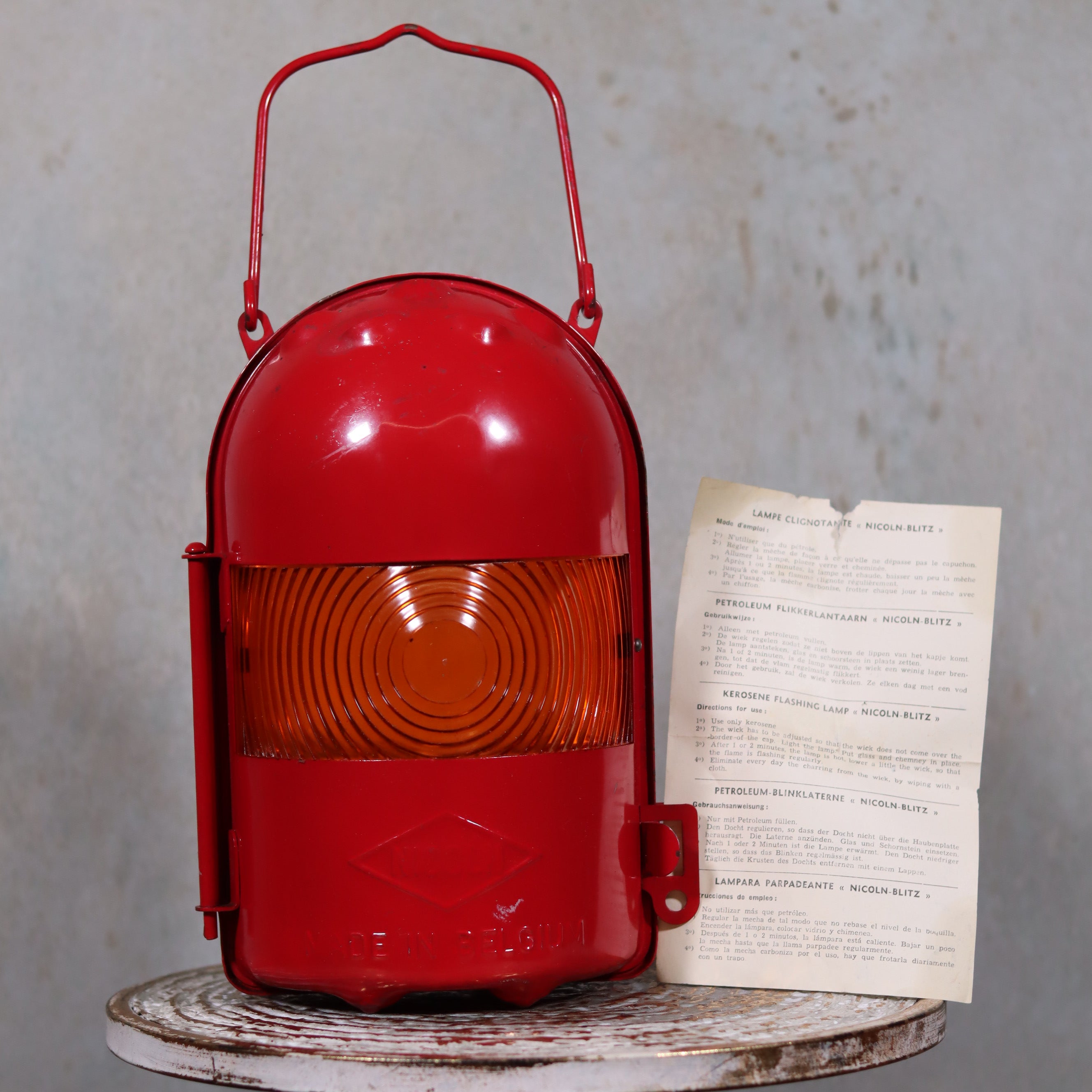 NOS Vintage Nicoln Flashing Oil Lamp – Road Worker Lantern with Original Manual