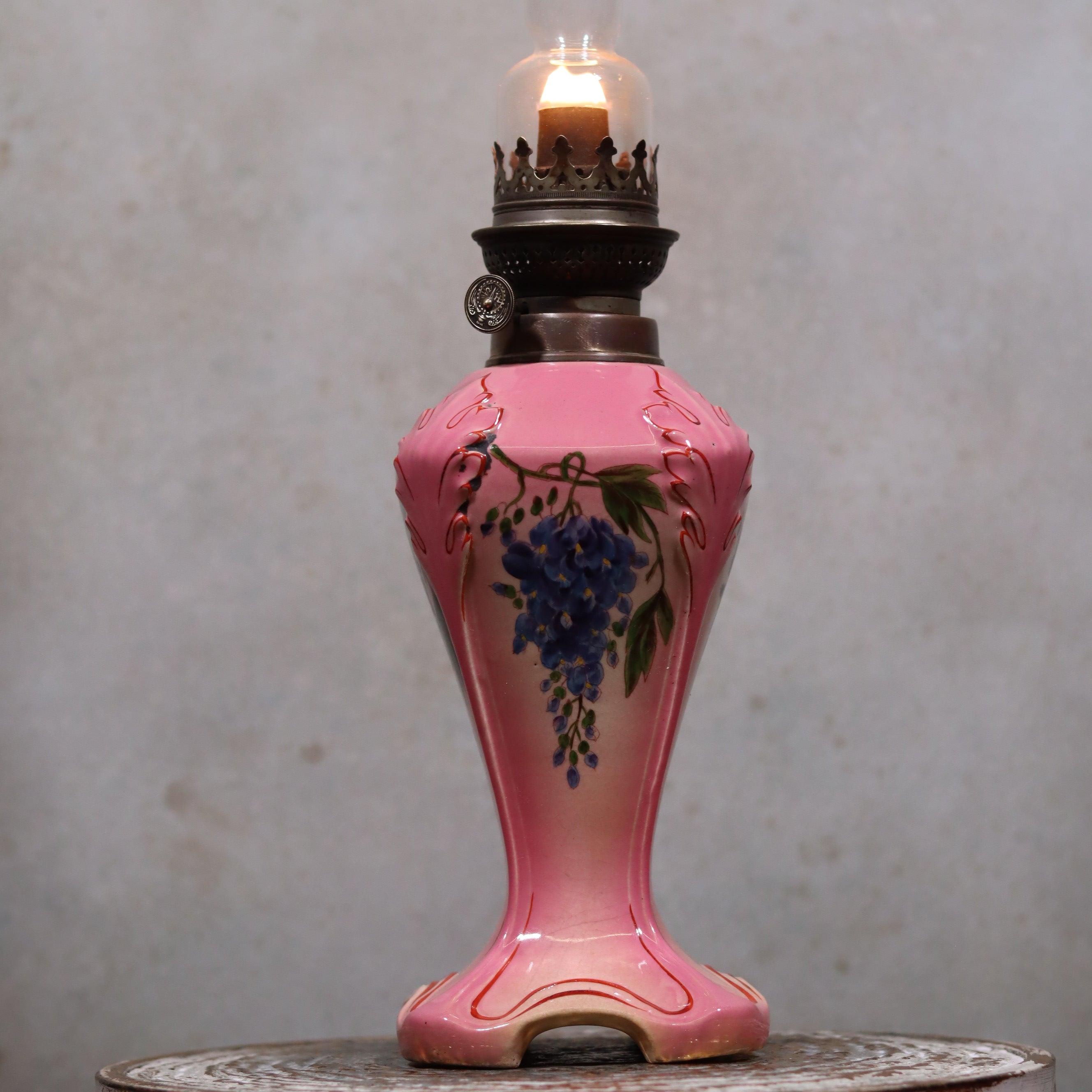 Elegant Vintage Porcelain Oil Lamp – Pink with Grape Motif – Hugo Schneider Burner – 1930s lit and detailed design