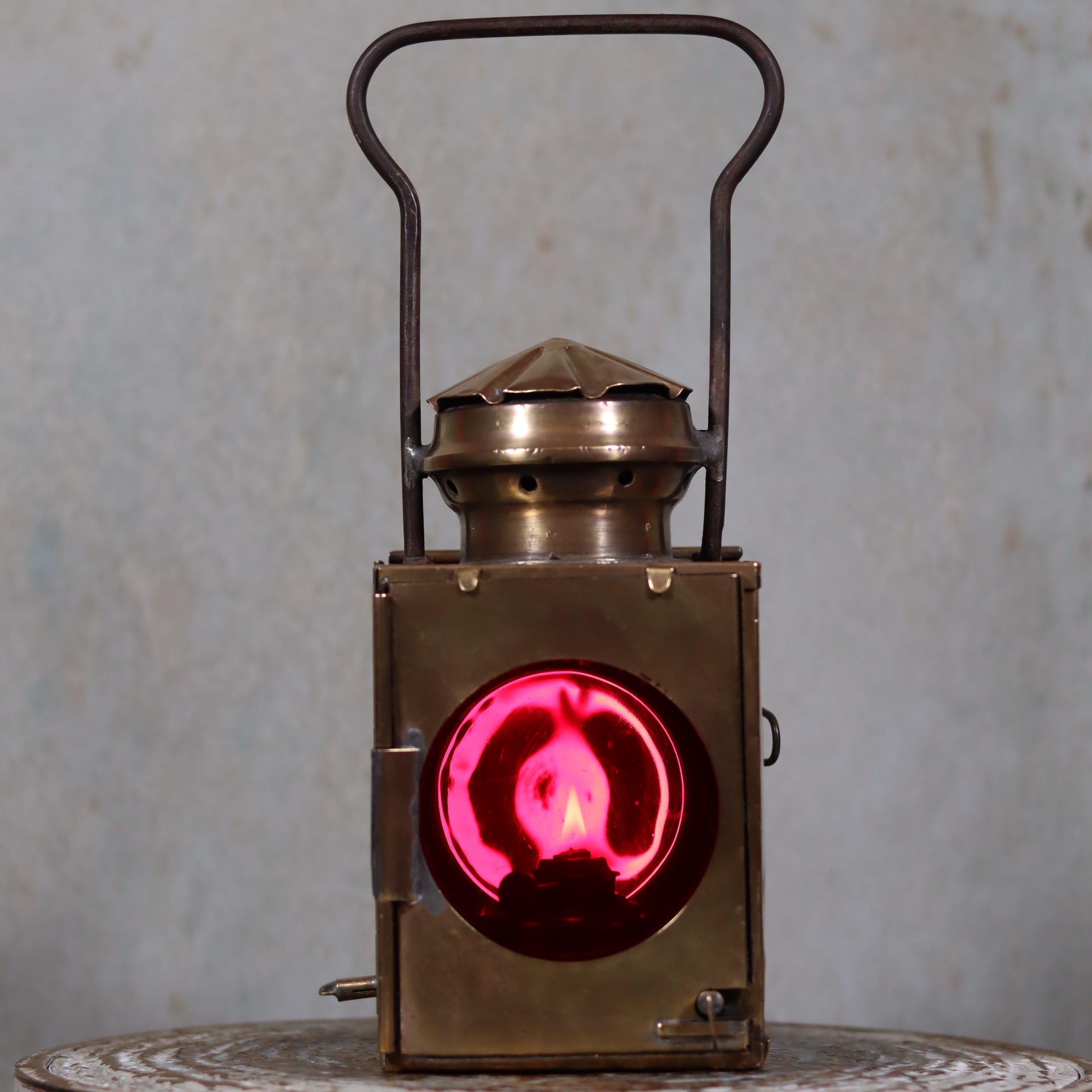 Rare old Train Signal Lantern – J.J. van Dijk Utrecht (c. 1930-1950)