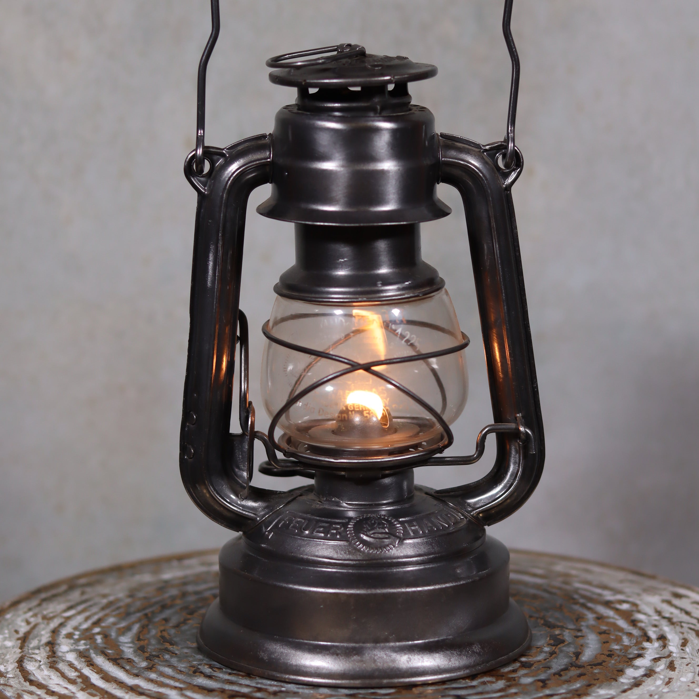 Rare Feuerhand 235 RT63 Hurricane Lantern – Original Glass, Excellent Condition