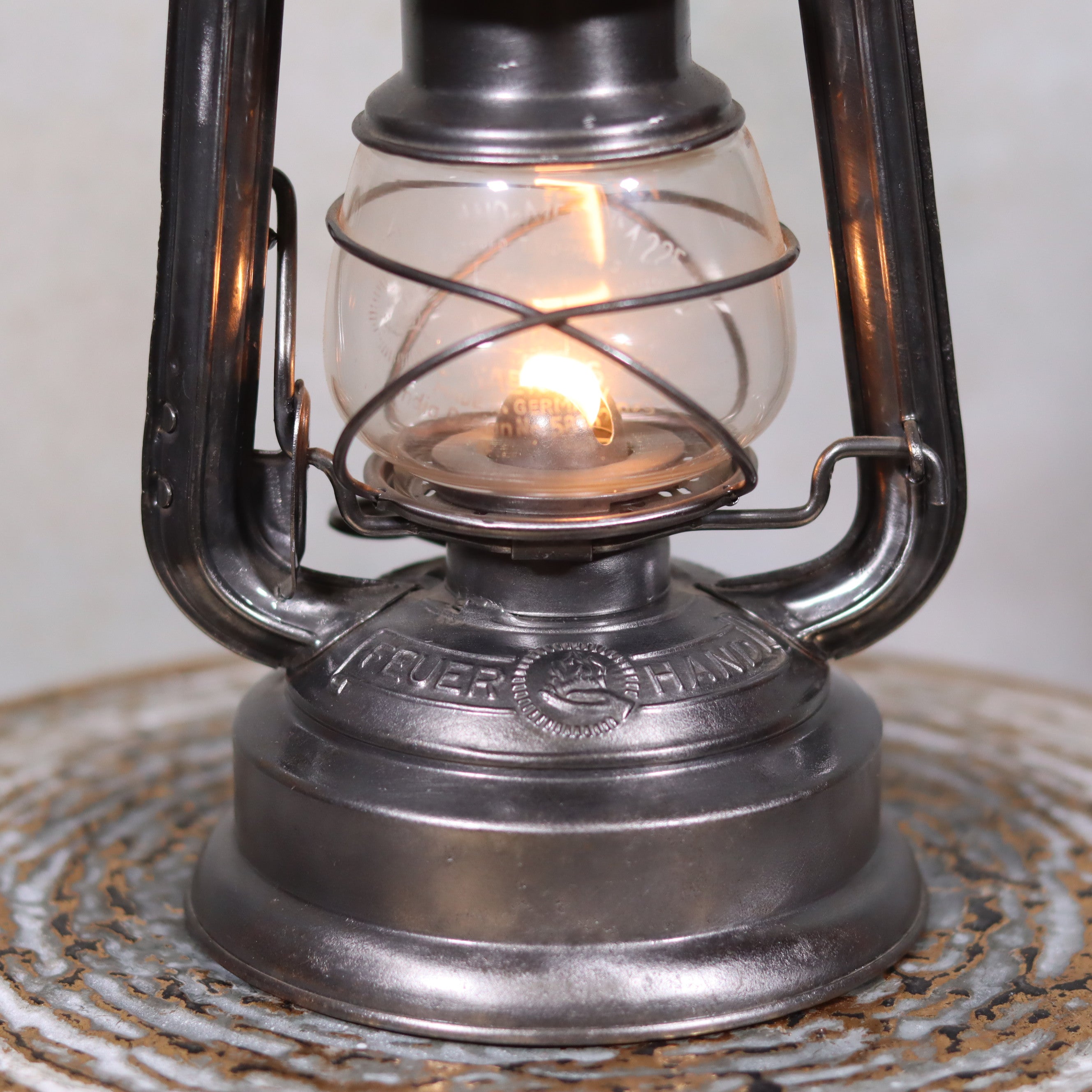 Rare Feuerhand 235 RT63 Hurricane Lantern – Original Glass, Excellent Condition