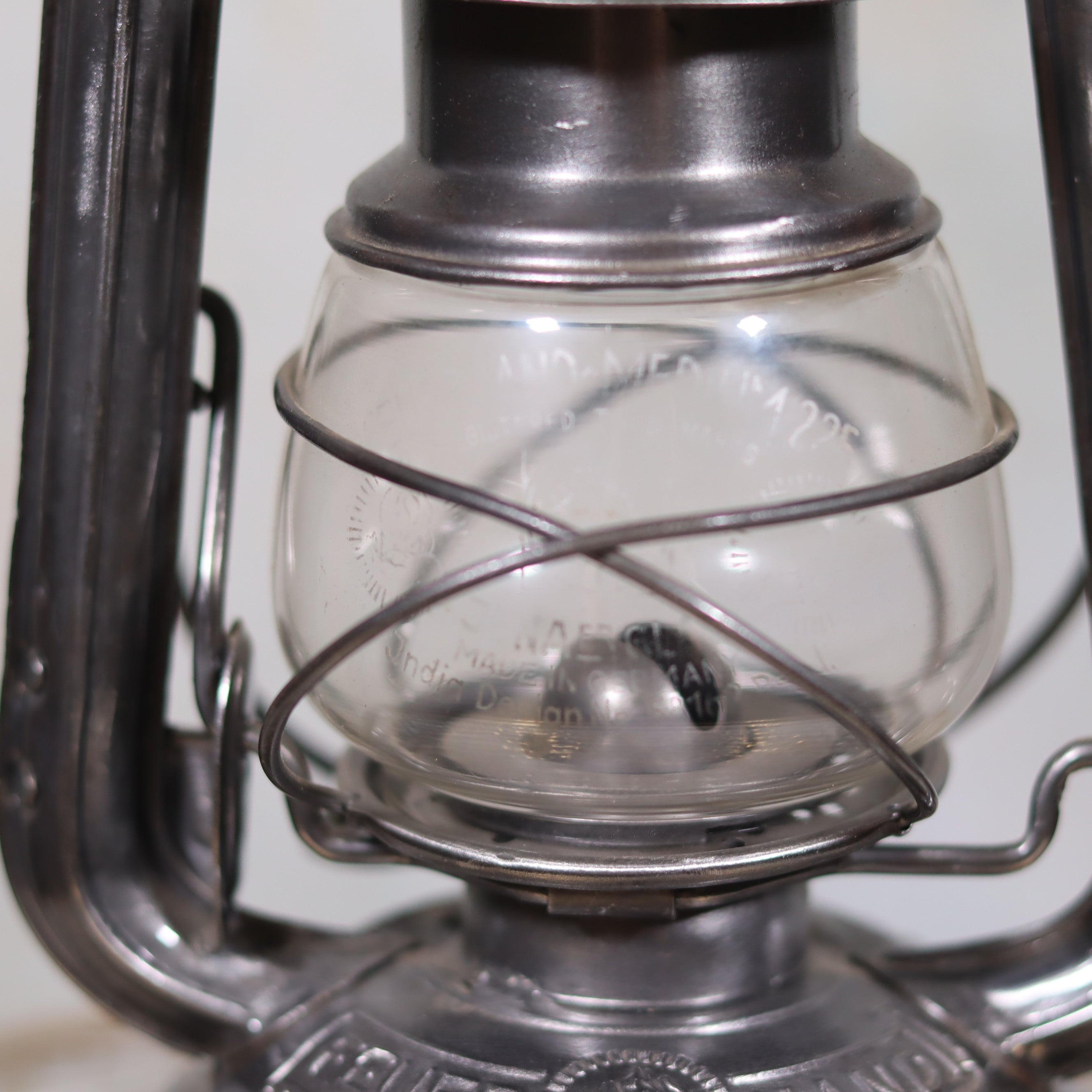 Rare Feuerhand 235 RT63 Hurricane Lantern – Original Glass, Excellent Condition