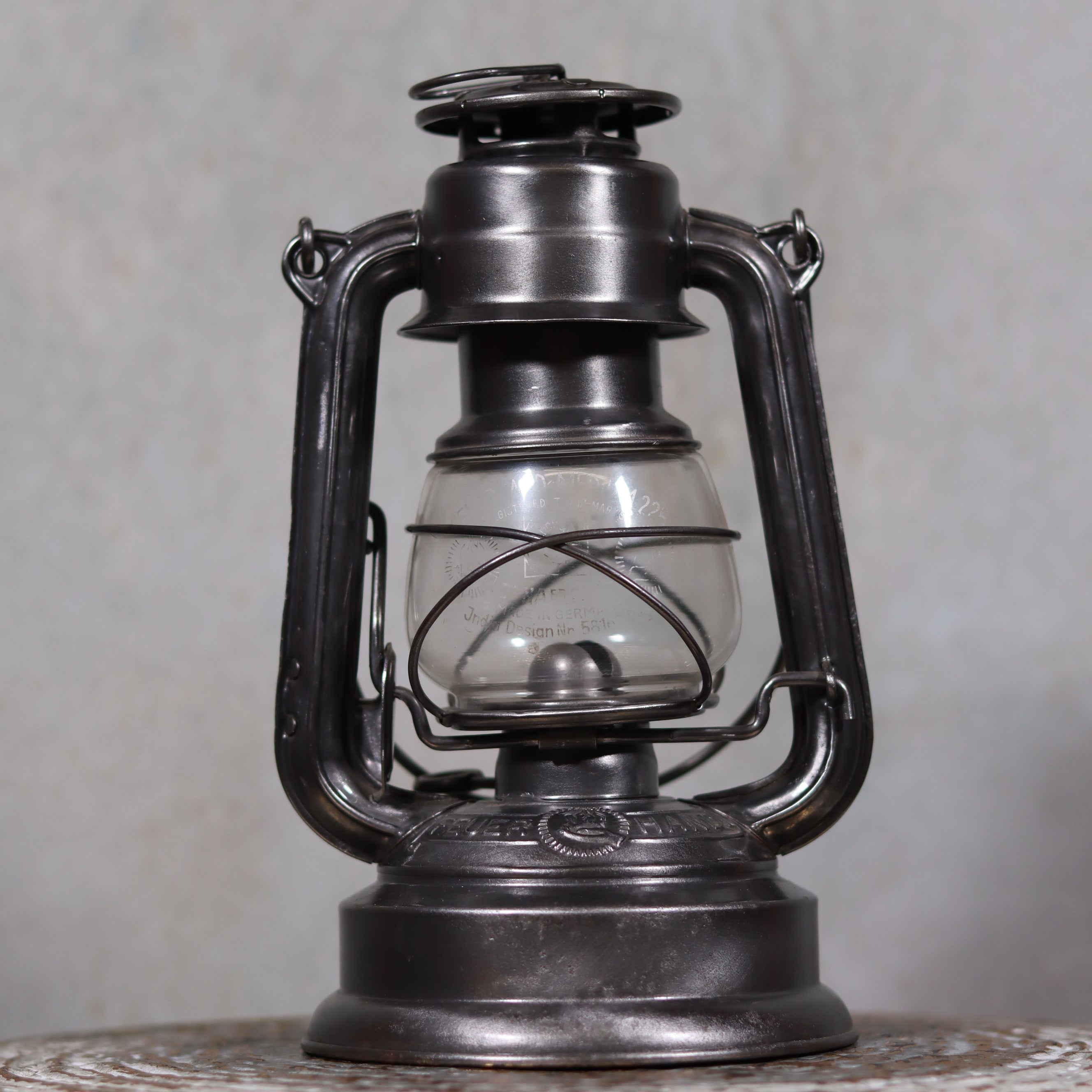 Rare Feuerhand 235 RT63 Hurricane Lantern – Original Glass, Excellent Condition