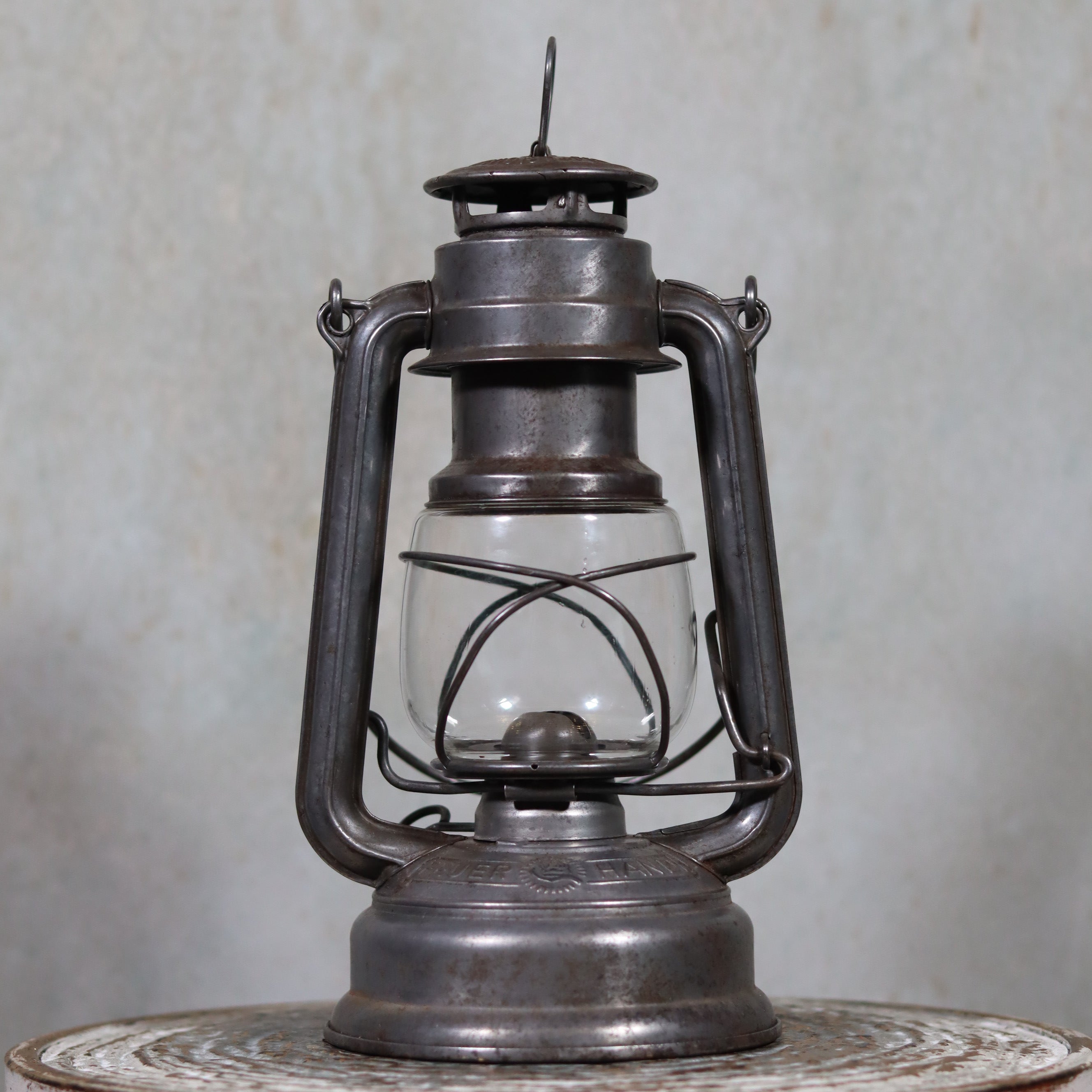 Rare Feuerhand 276 Superflam Hurricane Lantern – Excellent Working Condition, Post-WWII Model