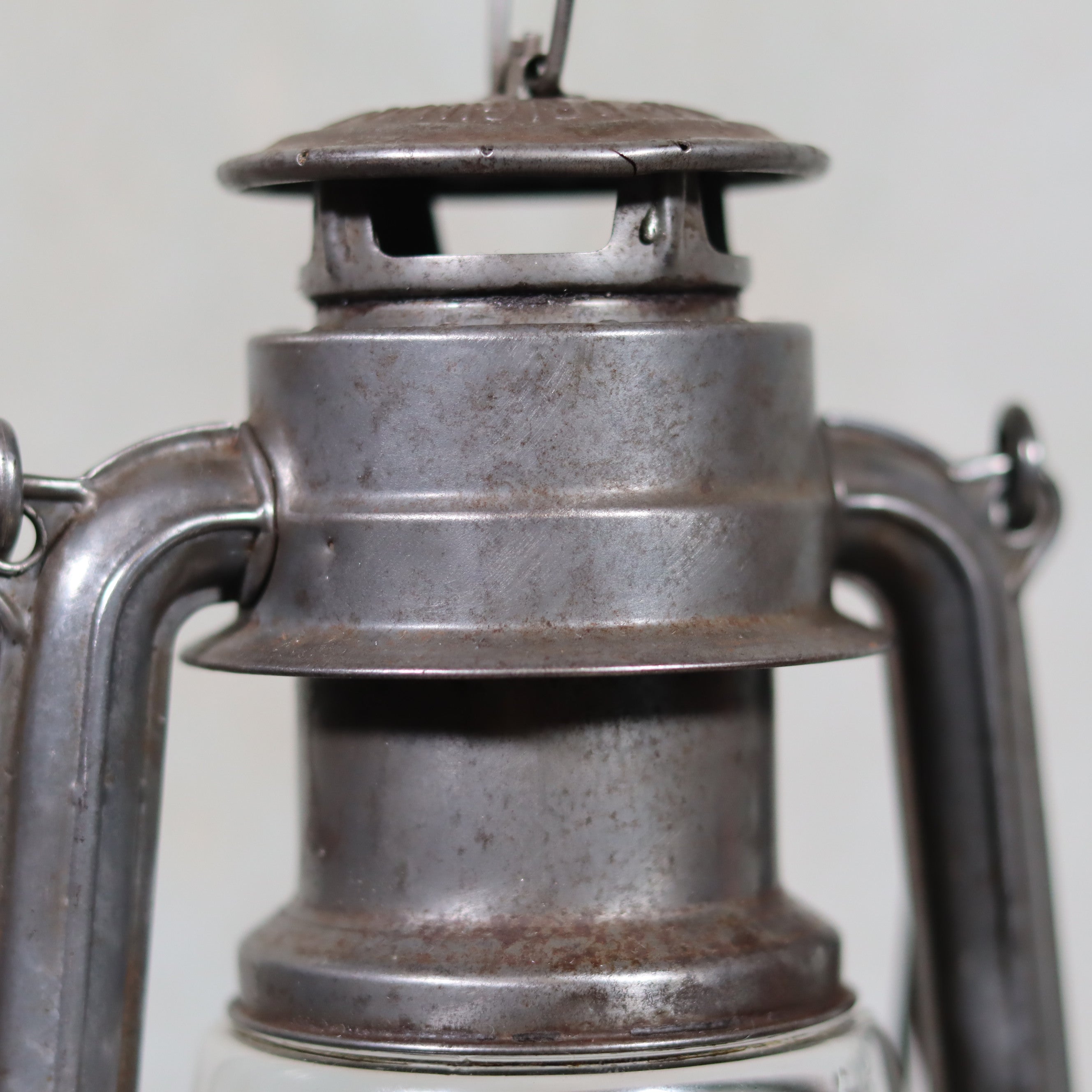 Rare Feuerhand 276 Superflam Hurricane Lantern – Excellent Working Condition, Post-WWII Model