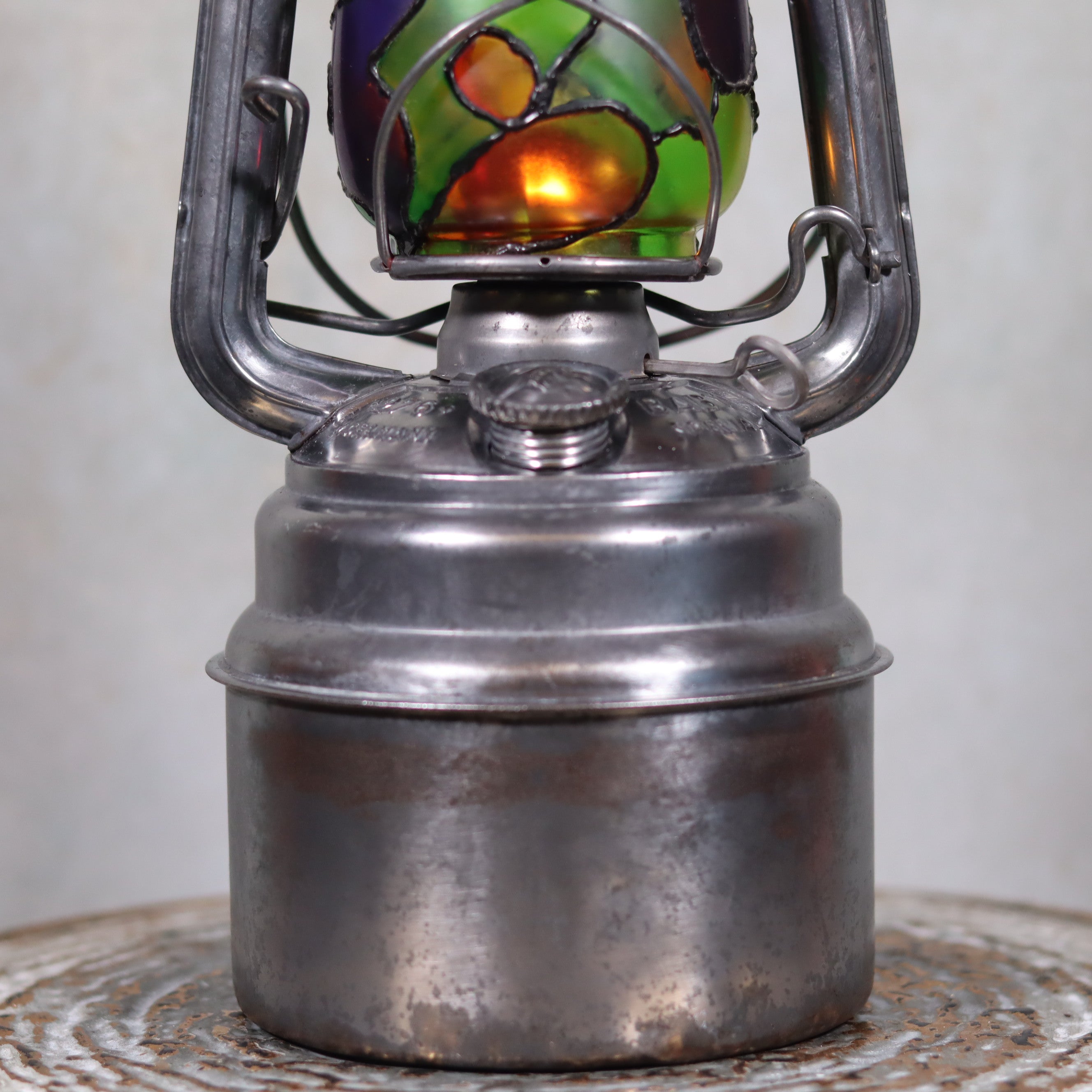 Unique Feuerhand 276 STK/70 Safety Lantern – Vintage German Hurricane Lantern with Stained Glass