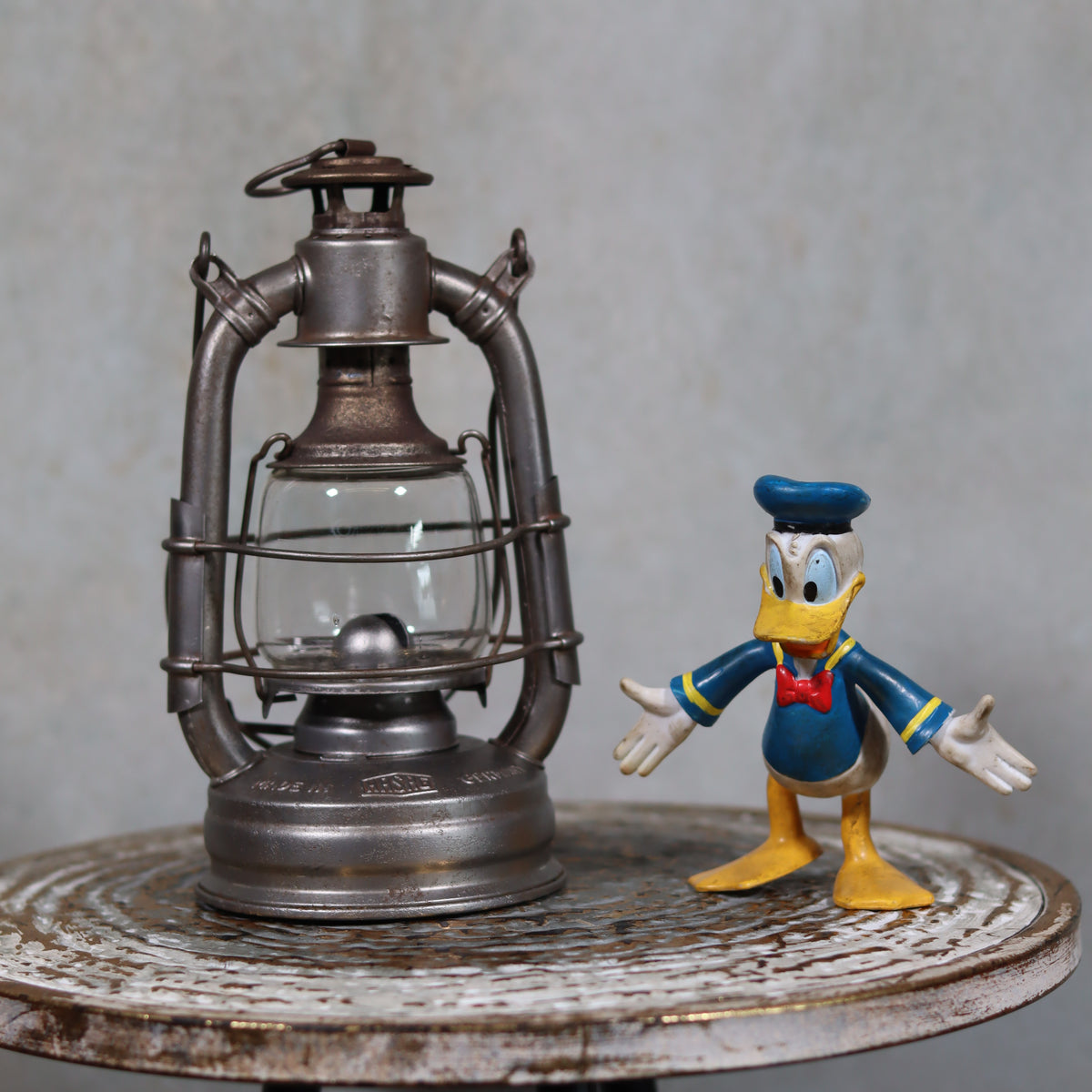 Extremely Rare Pre-War Storm Lantern – Hasag Orkan No. 333 (1937–1939) vintage oil lamp with metal frame and glass globe.