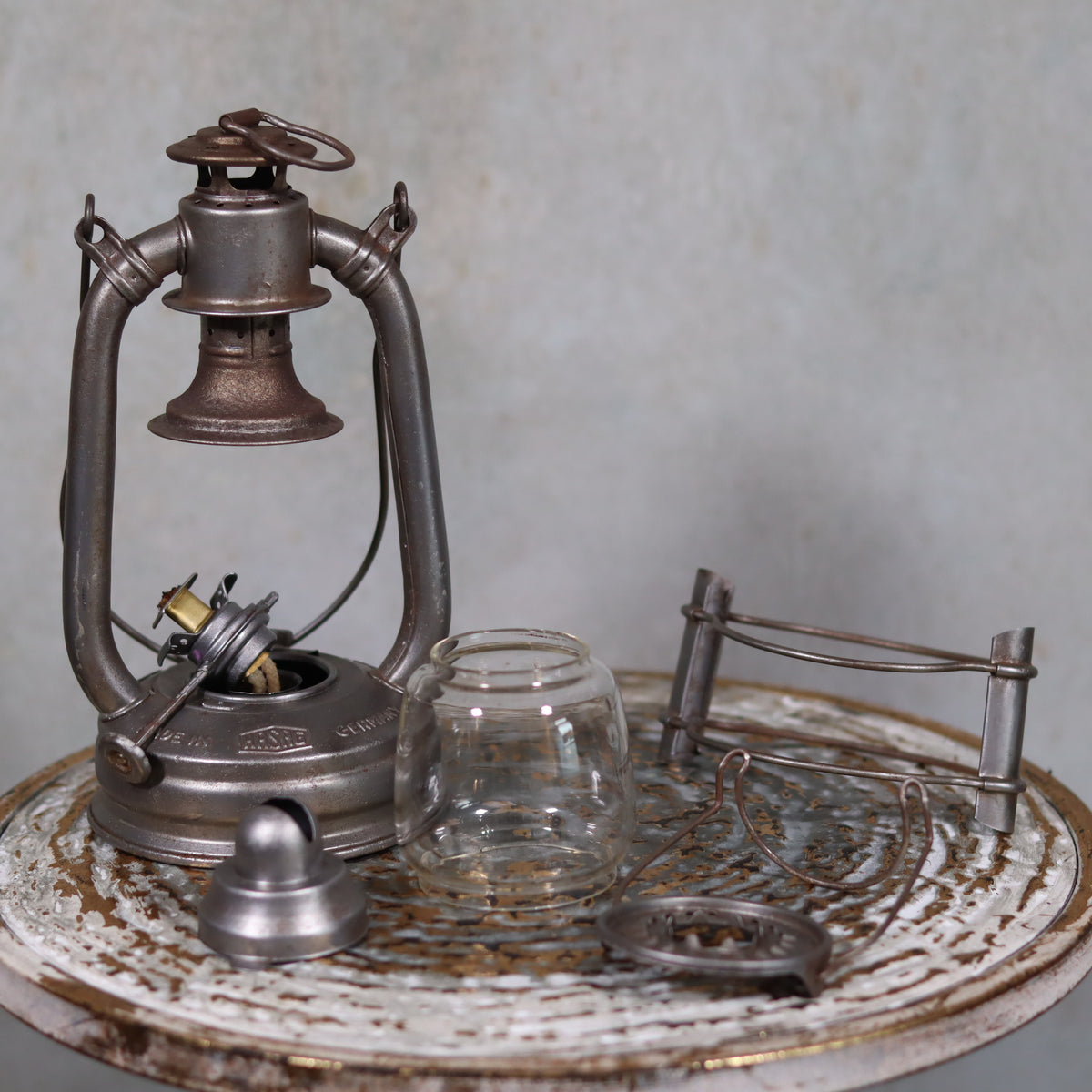 Extremely Rare Pre-War Storm Lantern – Hasag Orkan No. 333 (1937–1939) vintage oil lamp parts on rustic surface