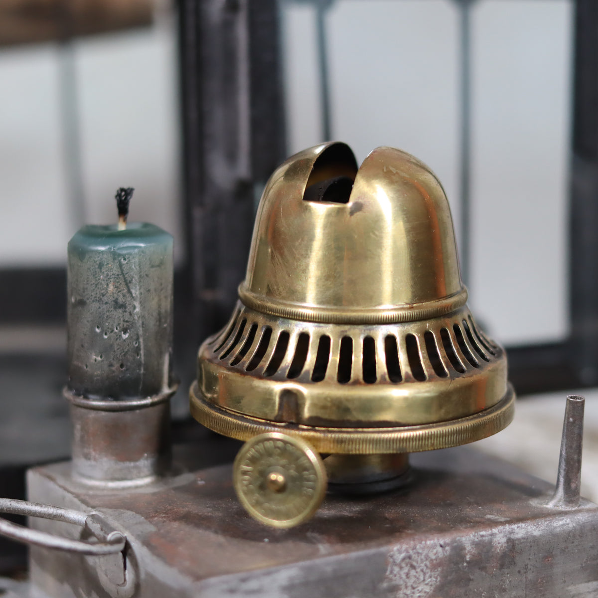 Fantastic and Rare Trench Lantern by Hinks Birmingham – 1918 – Complete and Working showcasing the original oil lamp burner and wick mechanism