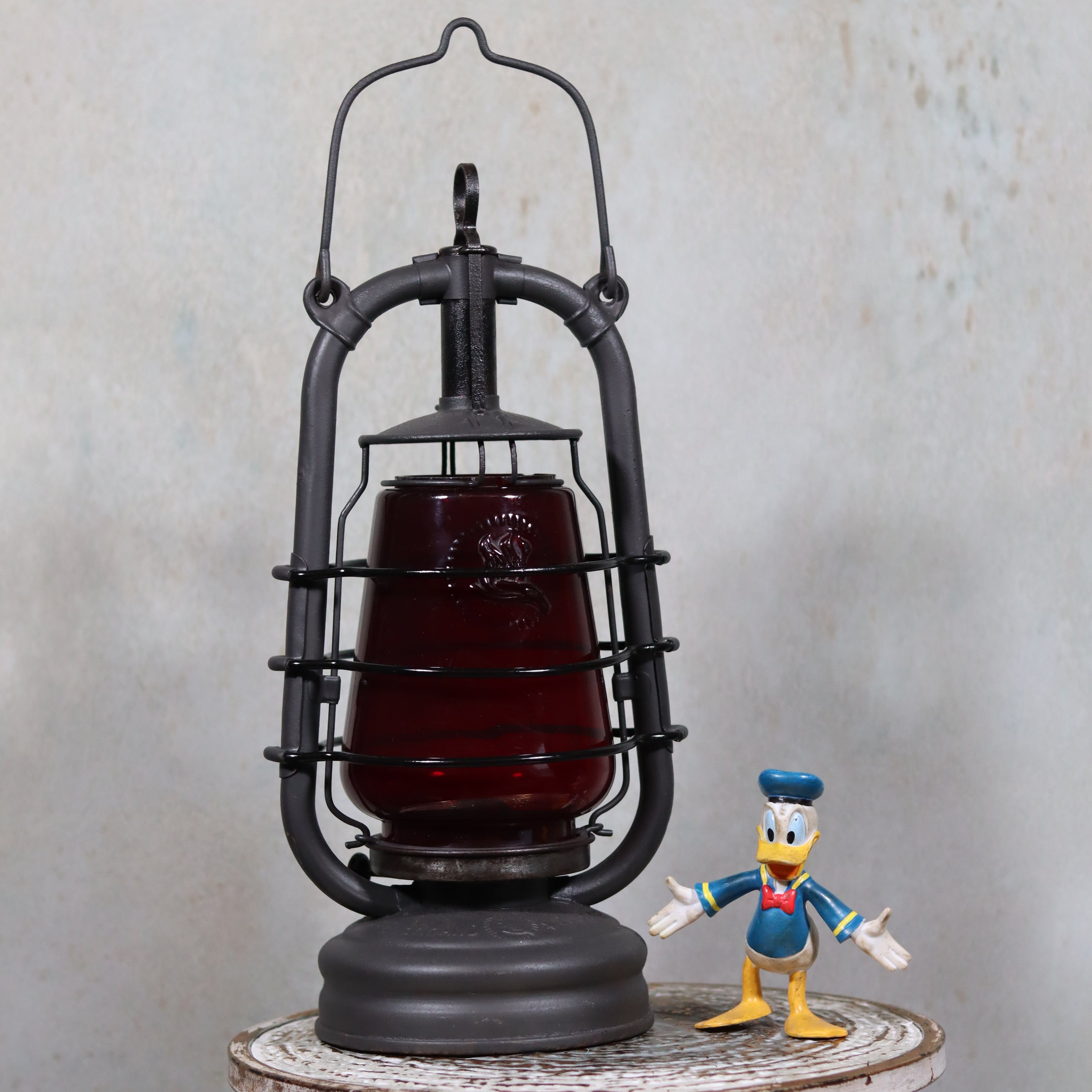 Beautiful Feuerhand 201 Storm Lantern – Germany, 1930s – With Rare Red Logo Glass vintage oil lamp by Feuerhand brand