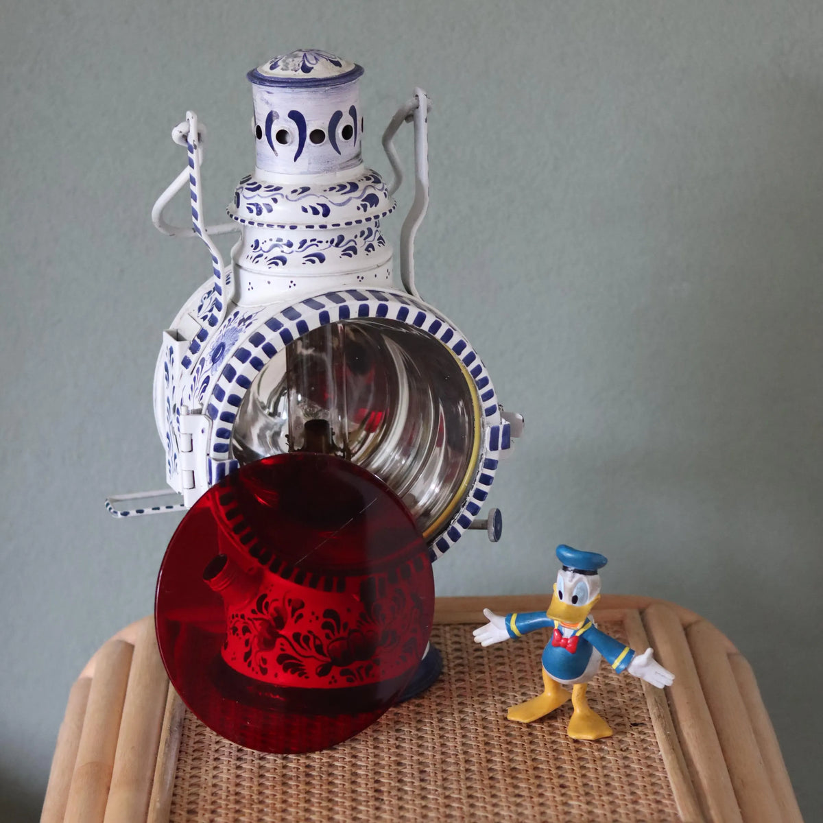 Unique Vintage Train Lantern – A. Sartorius Wuppertal (1975) hand-painted oil lamp with red lens and detailed craftsmanship