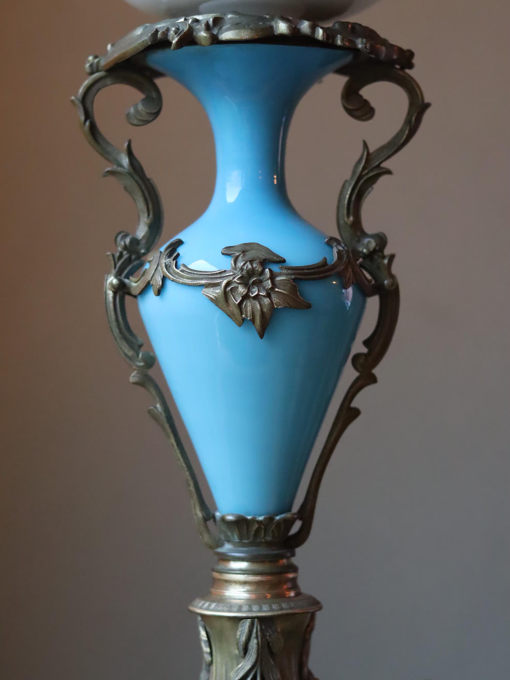 Extra-Large Antique Oil Lamp – Ehrich & Graetz Matador Burner (c.1900)