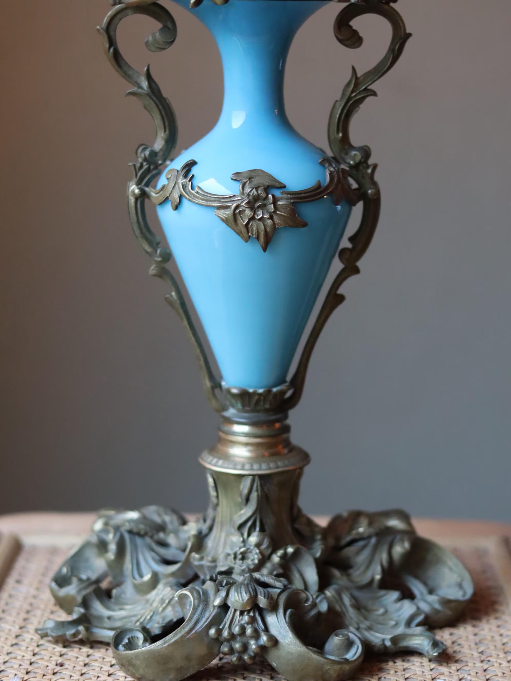 Extra-Large Antique Oil Lamp – Ehrich & Graetz Matador Burner (c.1900)