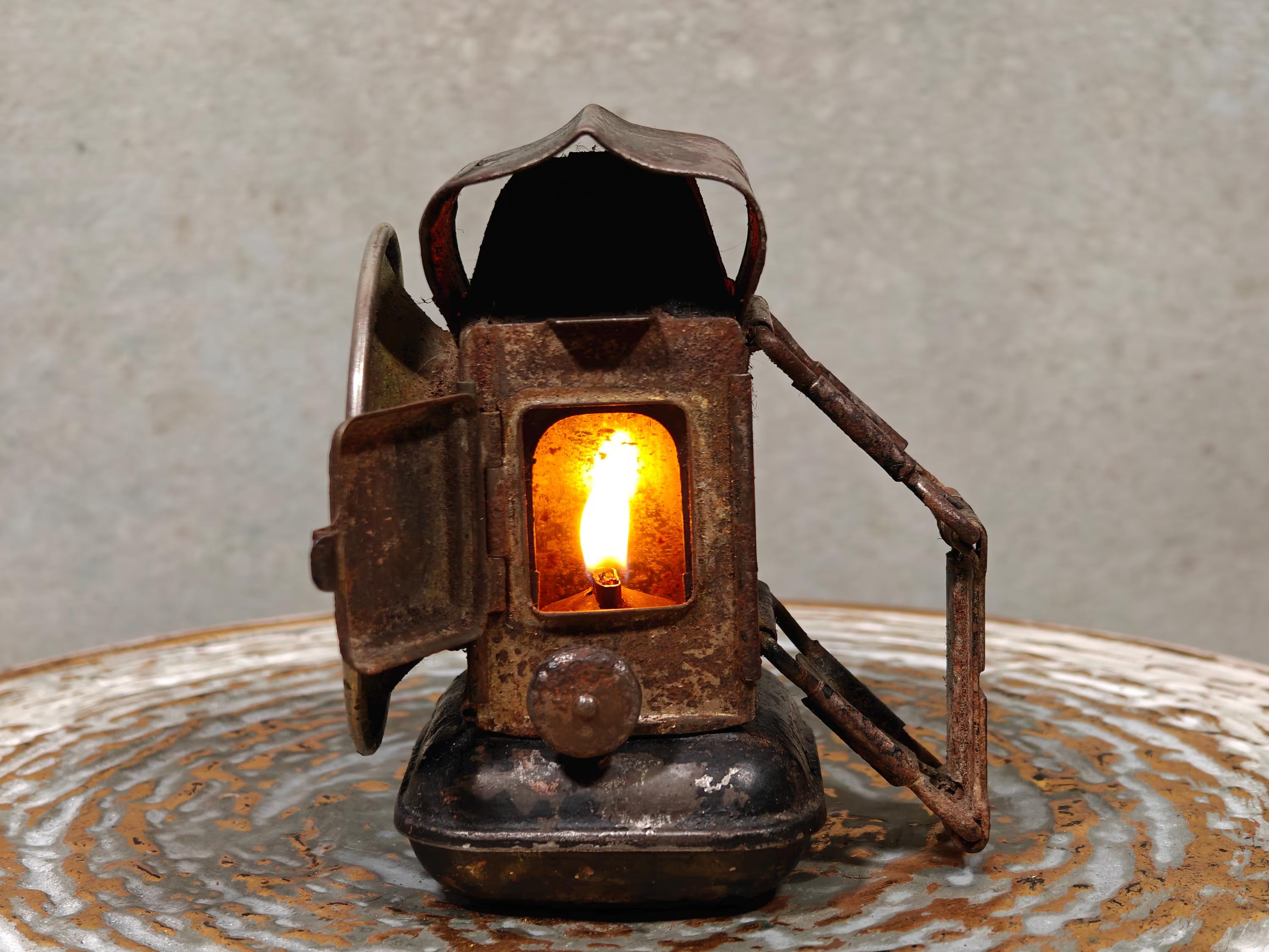 Rare Vintage Luxor Bicycle Oil Lamp – French La Coursière Model (1920s–1930s)