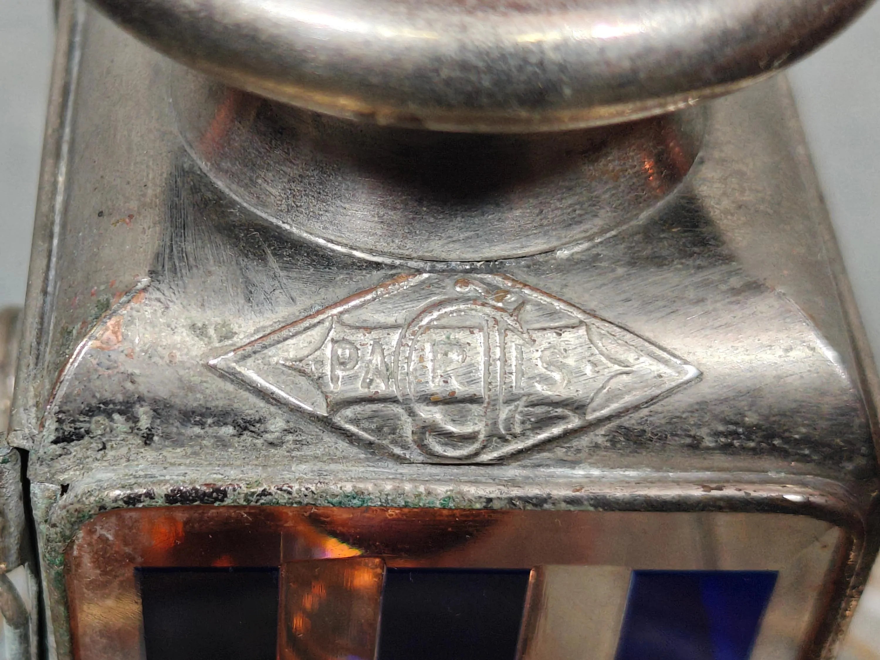 Extremely Rare Vintage Automobile Oil Lamp – Coll. J. Girard, Paris (1920s–1930s)